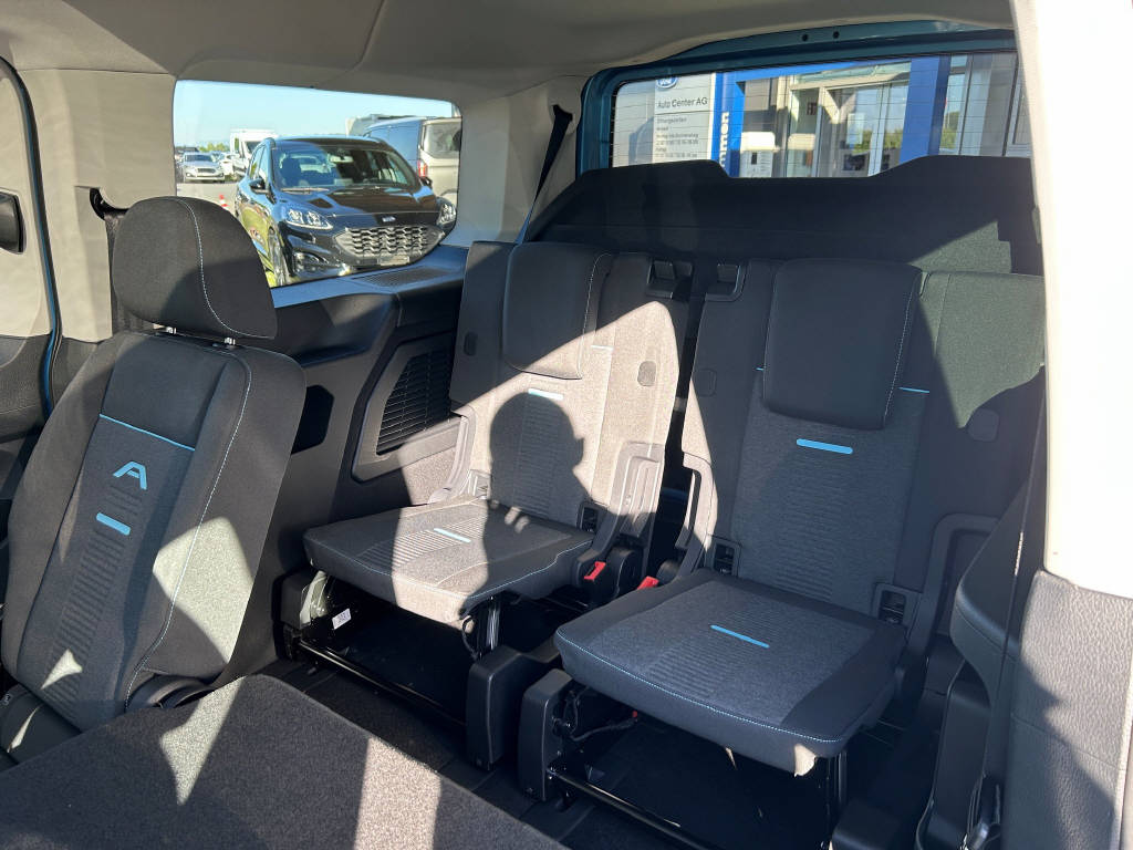 FORD TOURNEO CONNECT Grand 1.5 EcoBoost 150 Active PHEV-image-18