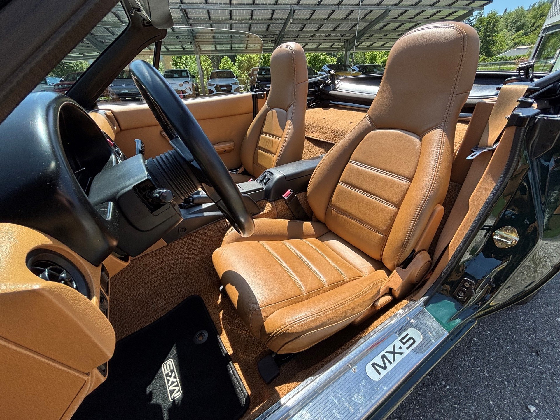 MAZDA MX-5 1.6i-16 NA-image-10