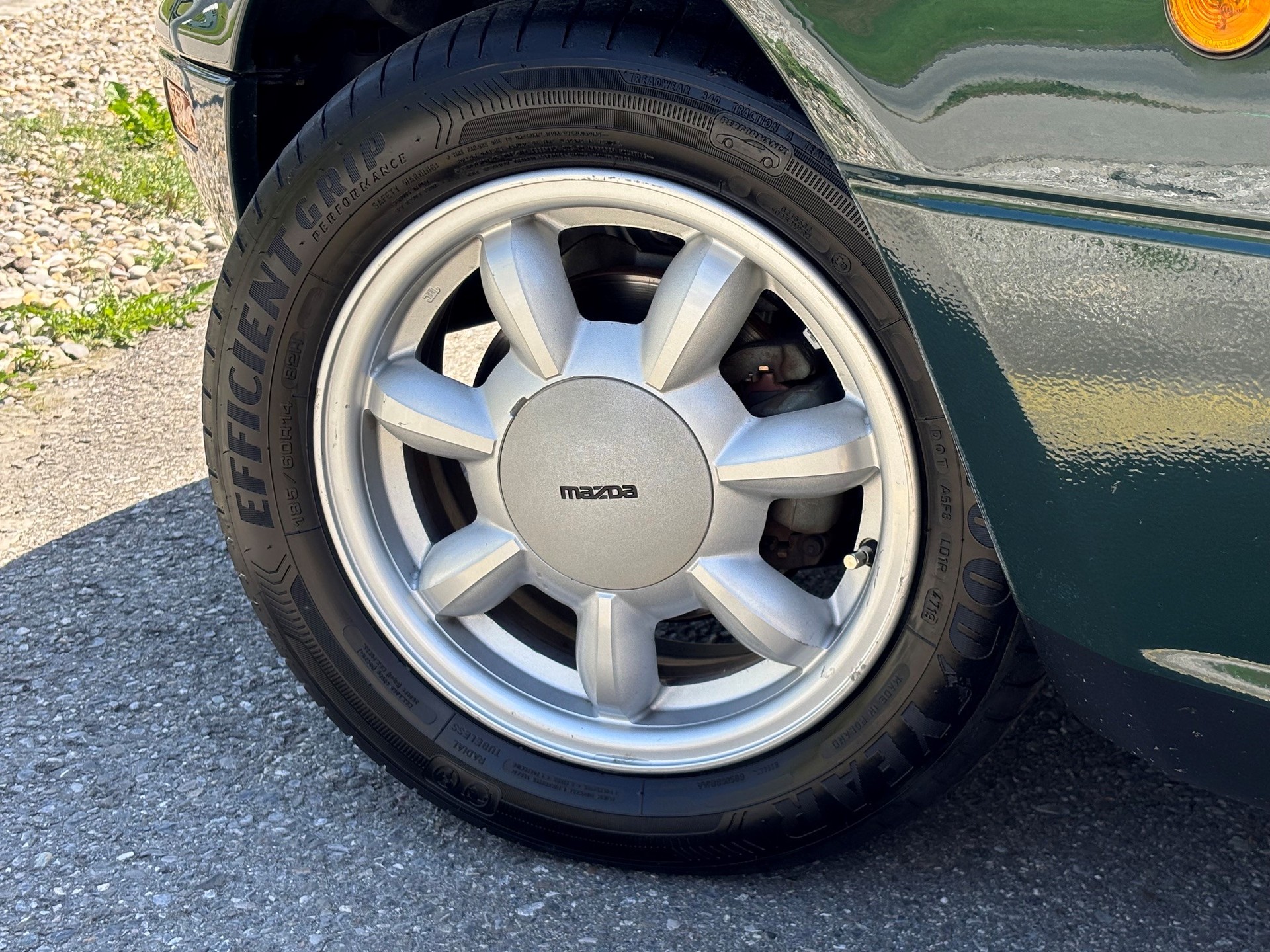 MAZDA MX-5 1.6i-16 NA-image-4