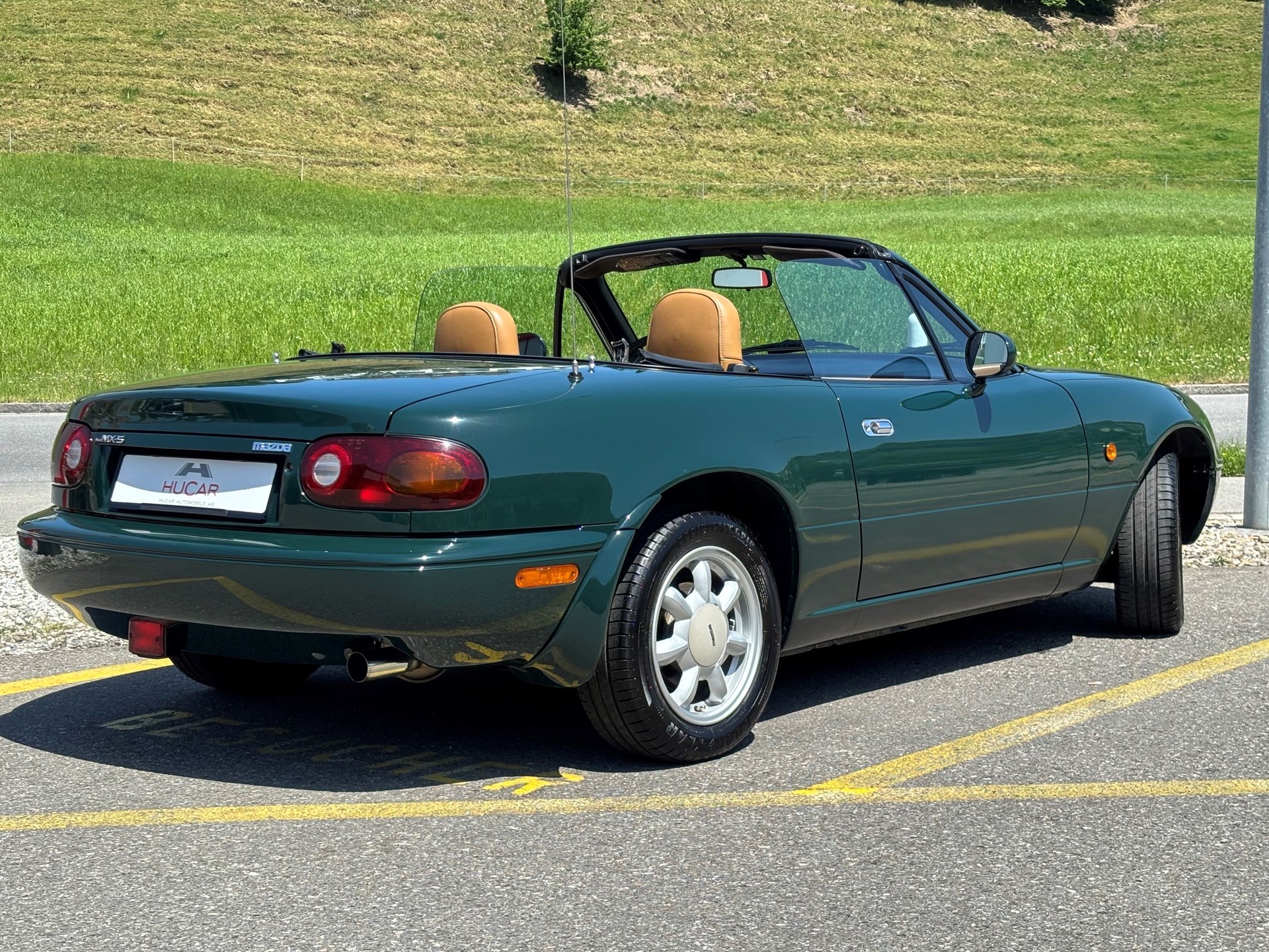MAZDA MX-5 1.6i-16 NA-image-2
