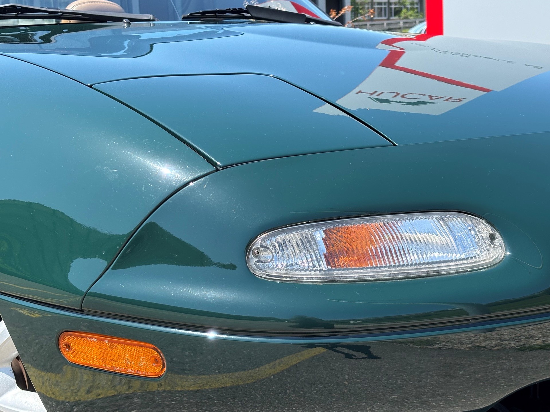 MAZDA MX-5 1.6i-16 NA-image-3