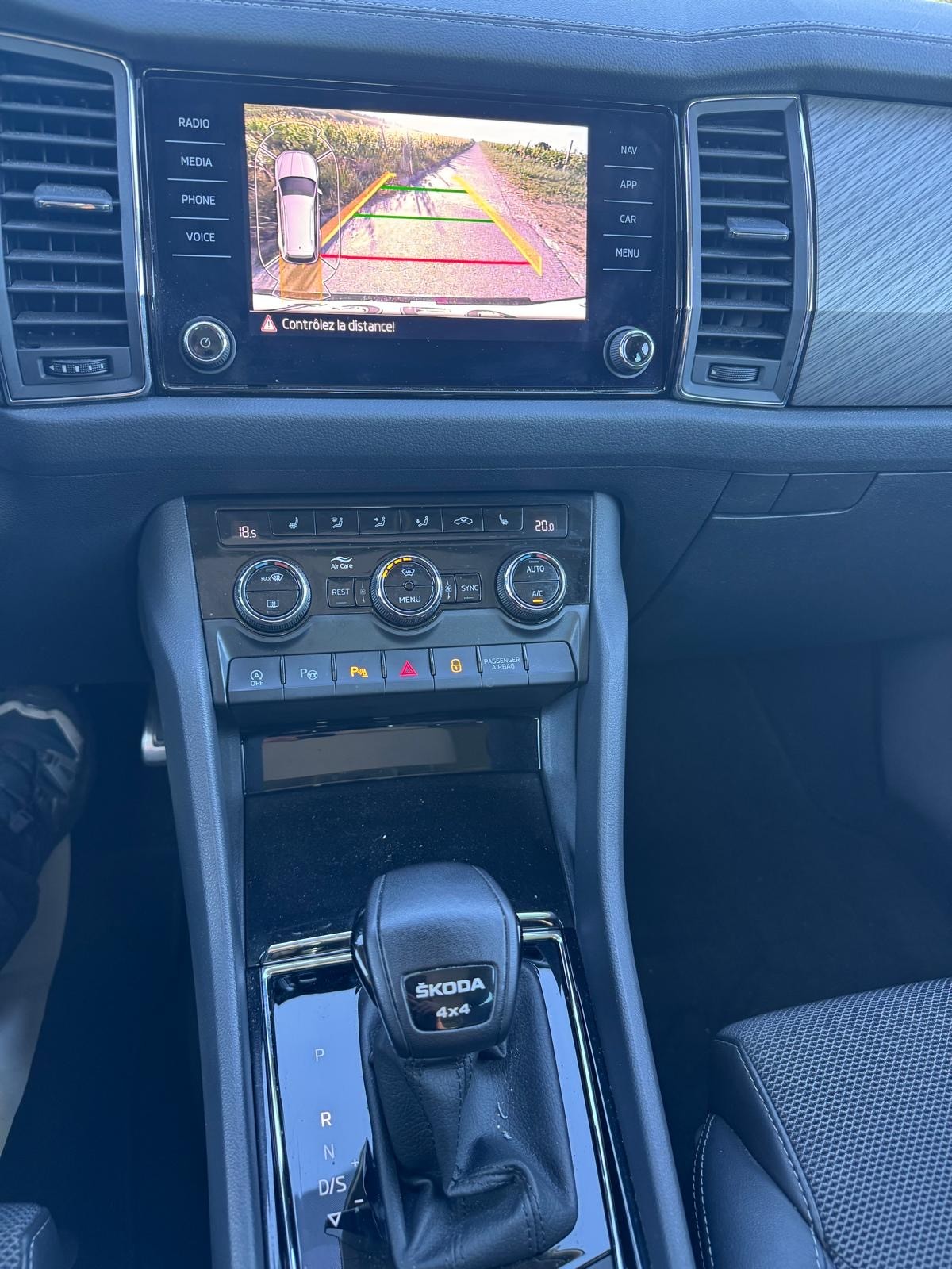 SKODA Kodiaq 2.0 TDI CR L&K 4x4 DSG-image-9