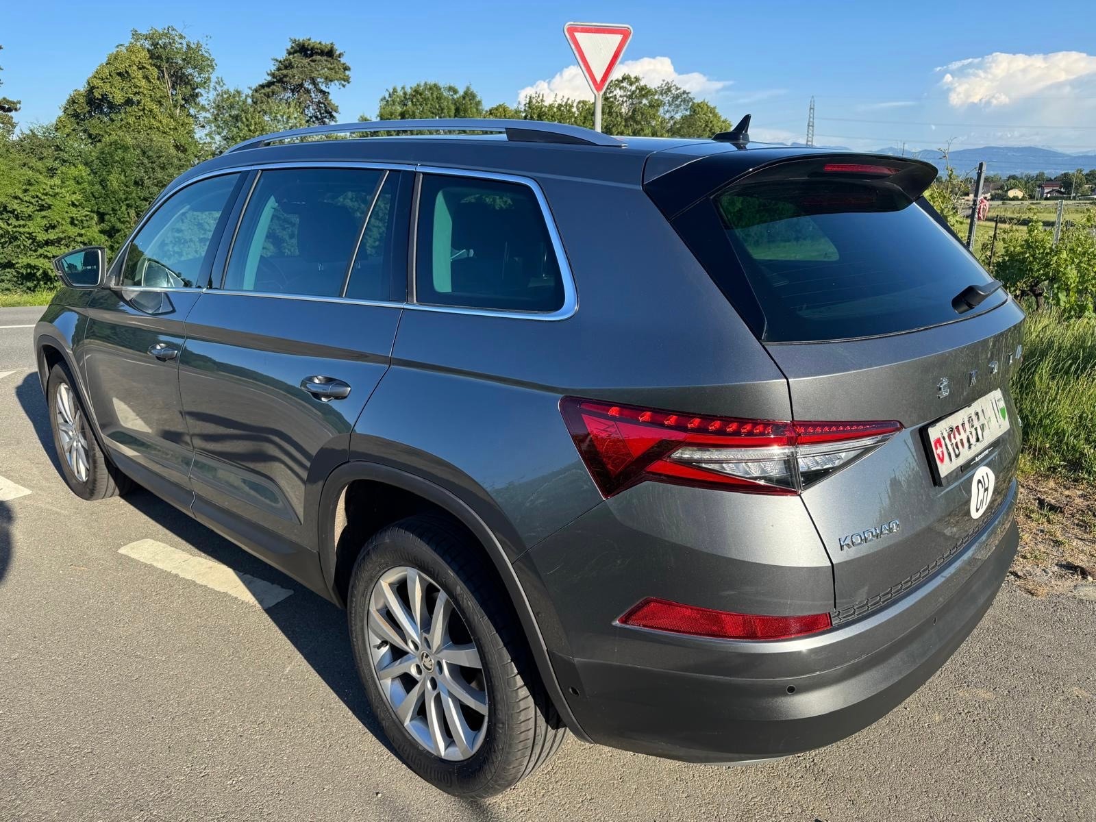 SKODA Kodiaq 2.0 TDI CR L&K 4x4 DSG-showroom-element-3