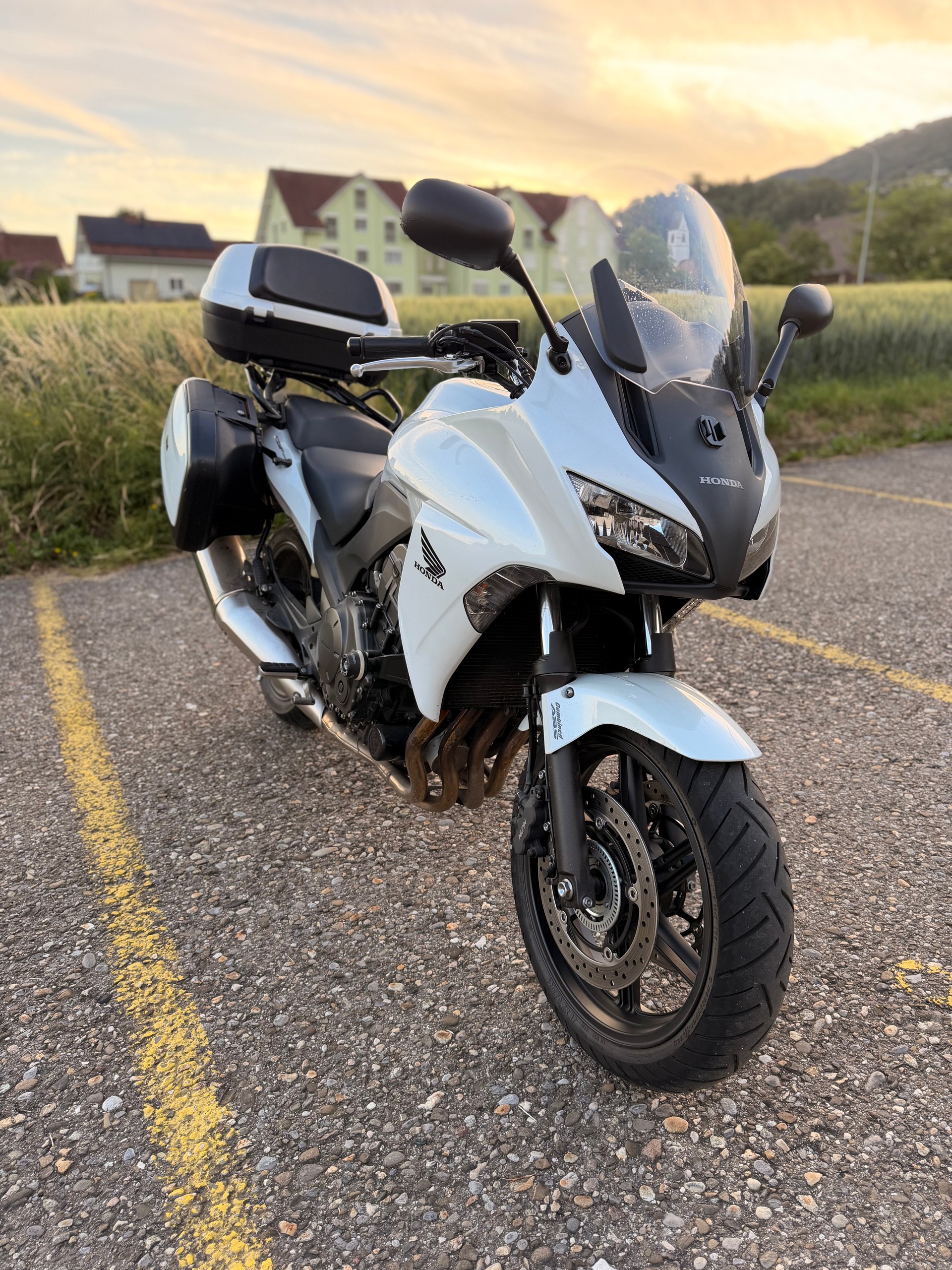 HONDA CBF 1000 F ABS-image-2