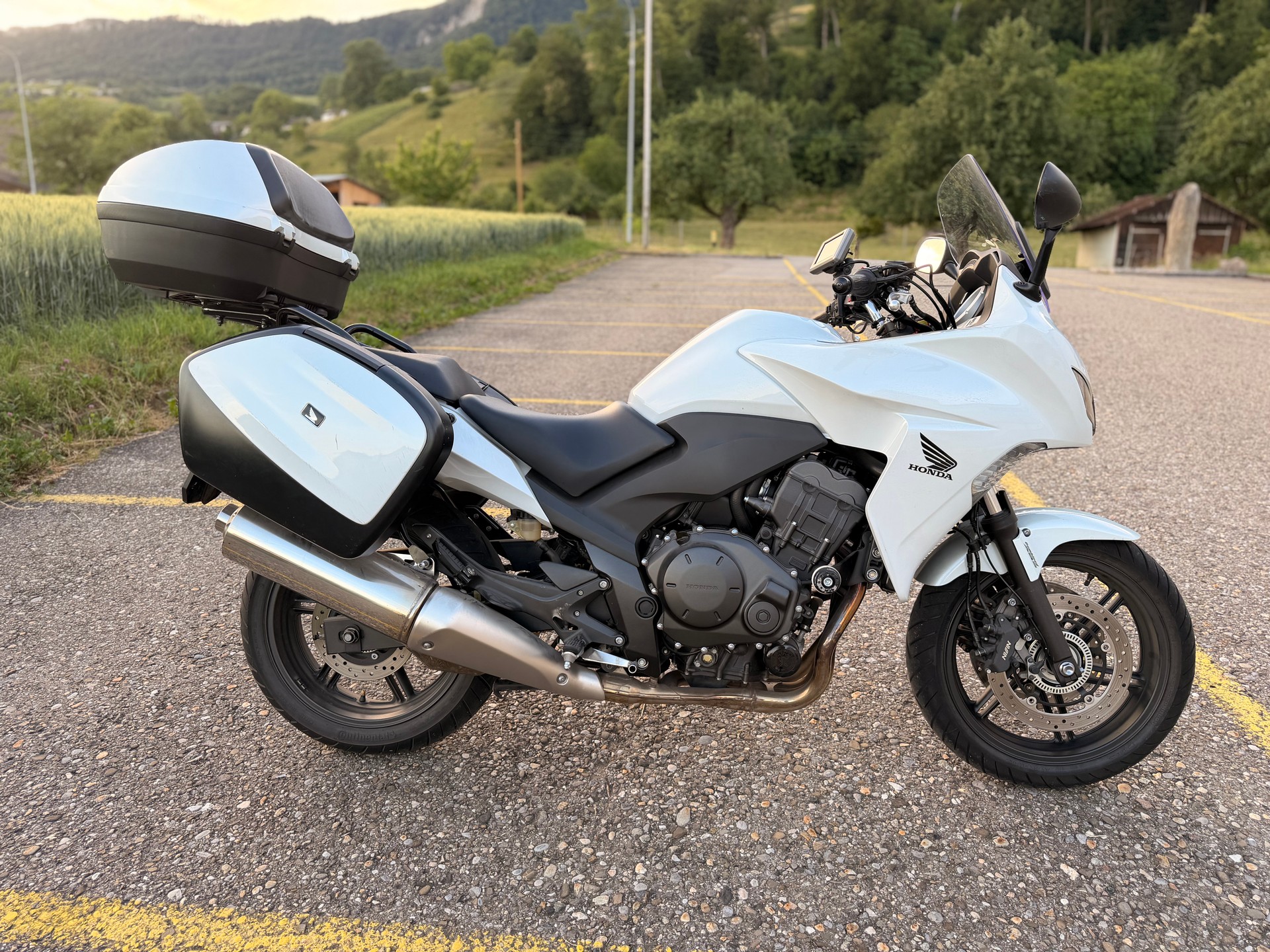 HONDA CBF 1000 F ABS-image-1