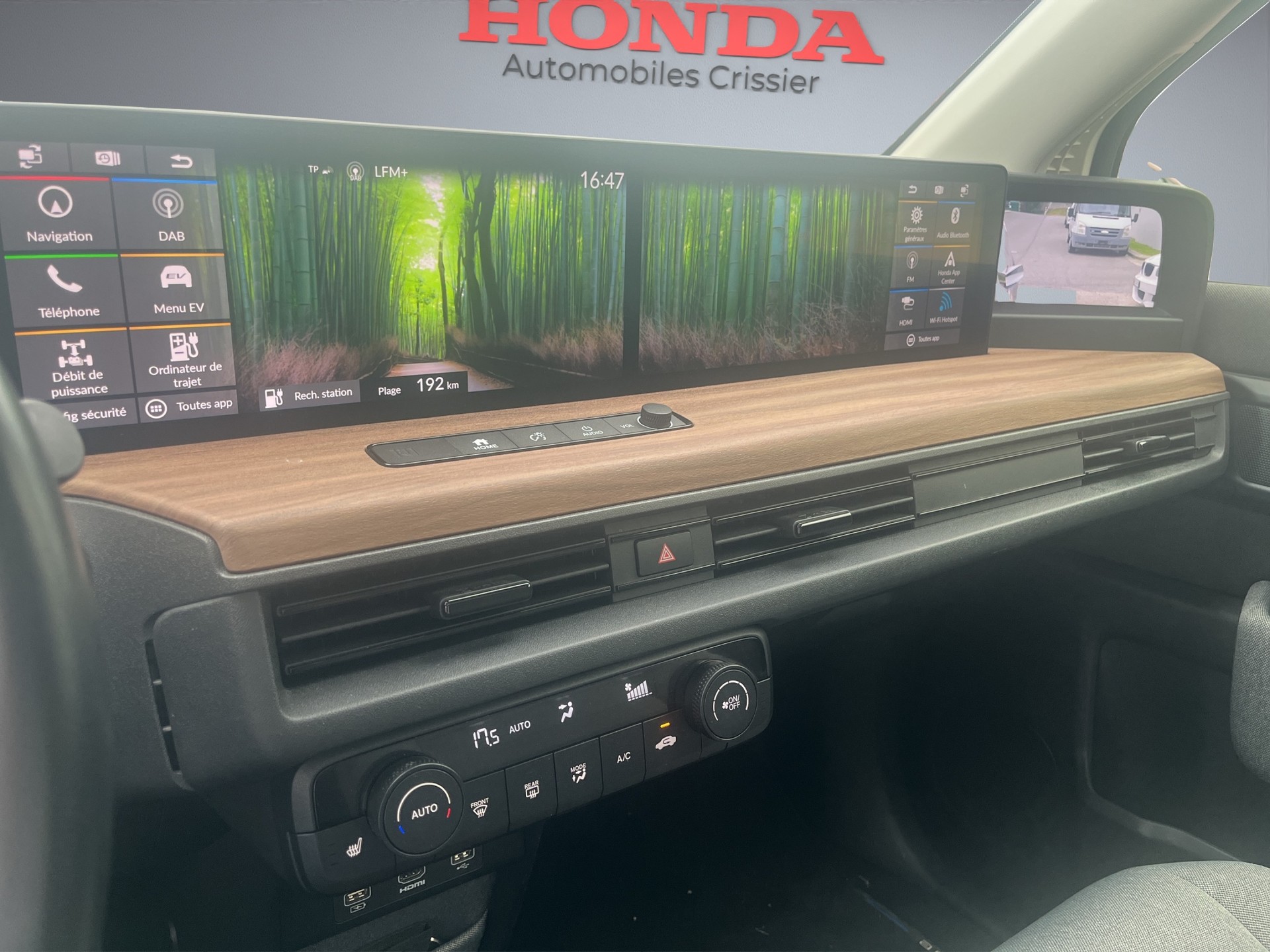 HONDA e electric-image-10