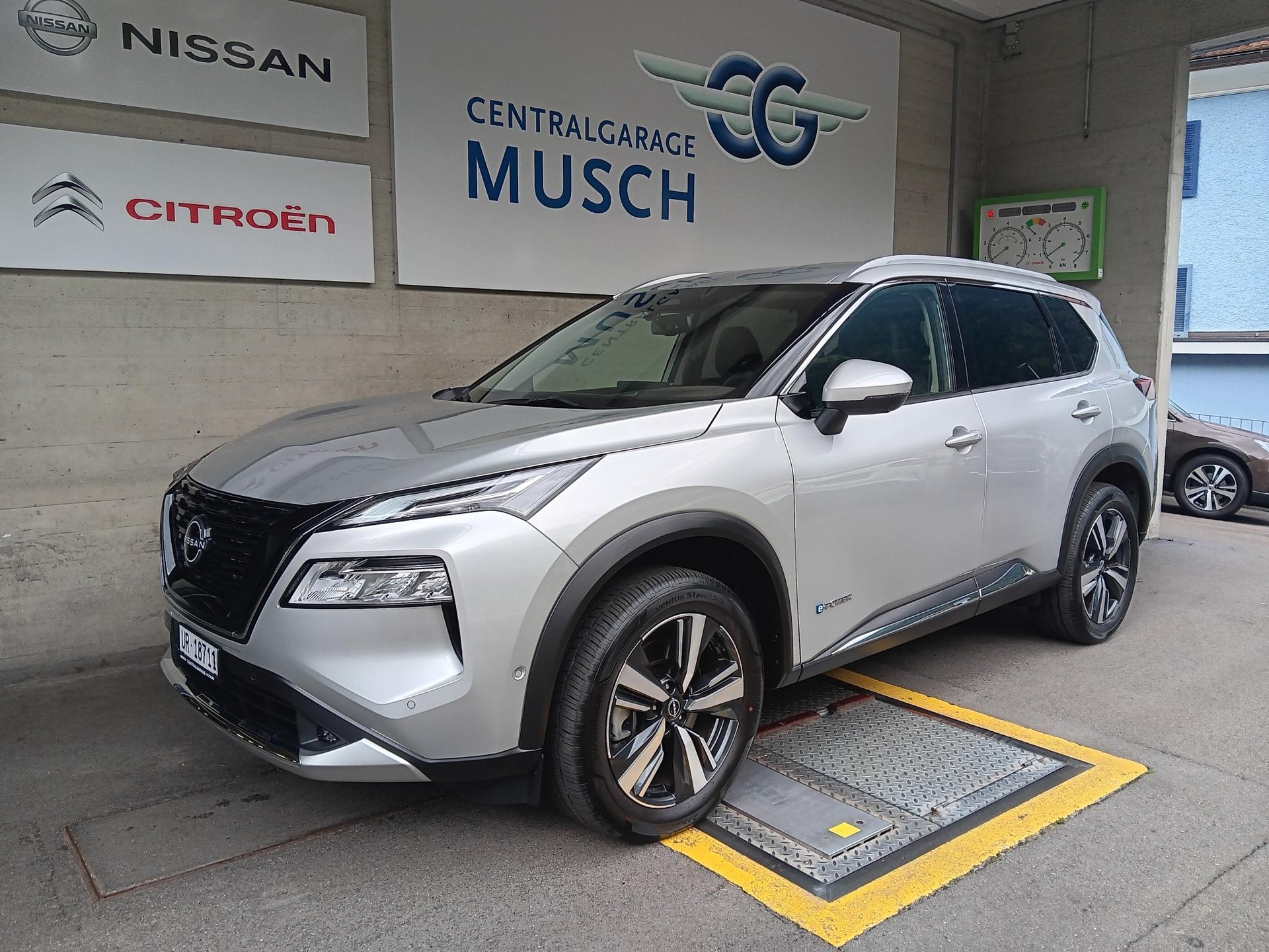 NISSAN X-Trail 1.5 VC-T e-Power 4WD 7 Sitze Tekna