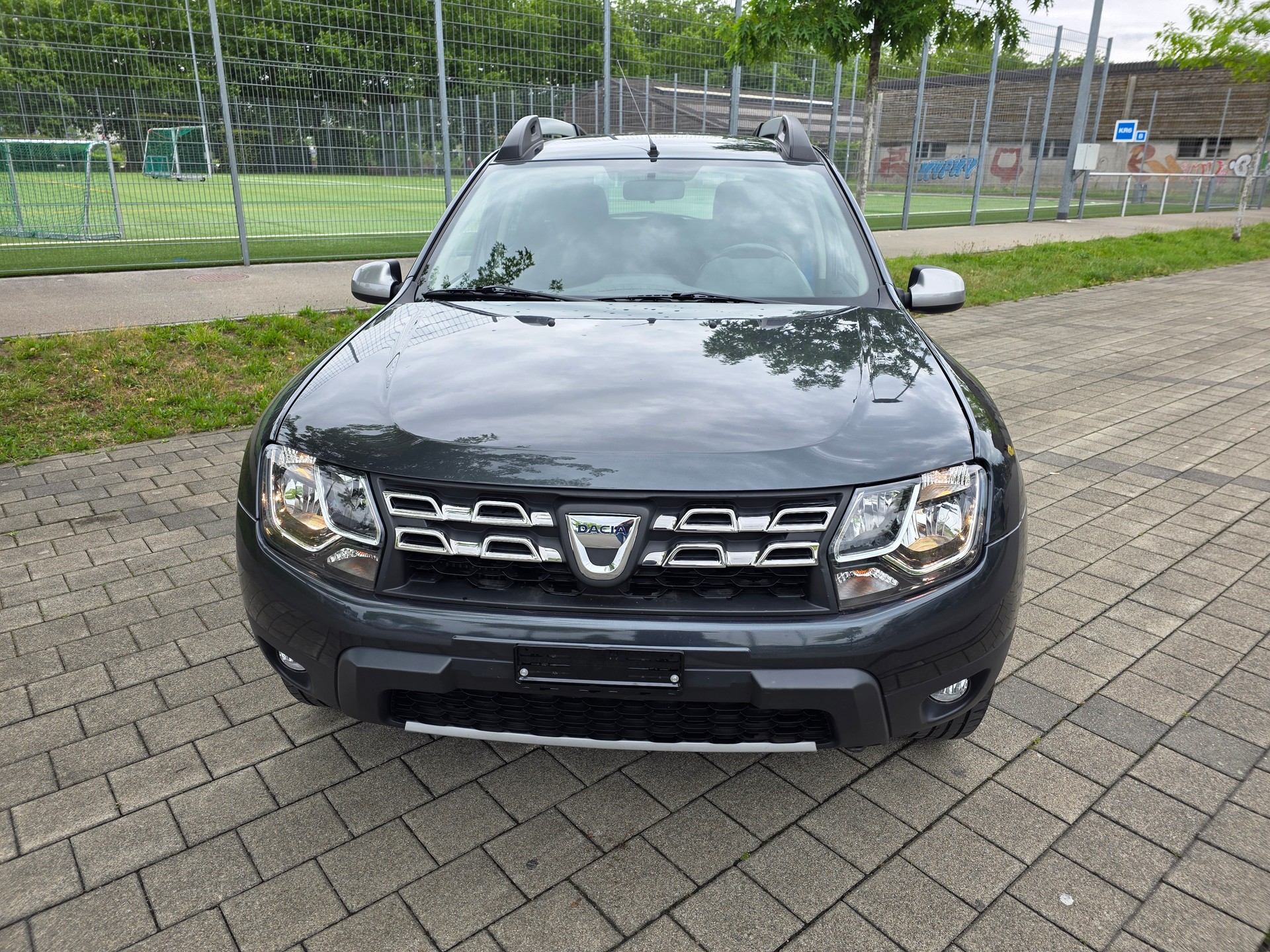 DACIA Duster 1.5 dCi Celebration 4x4-showroom-element-2