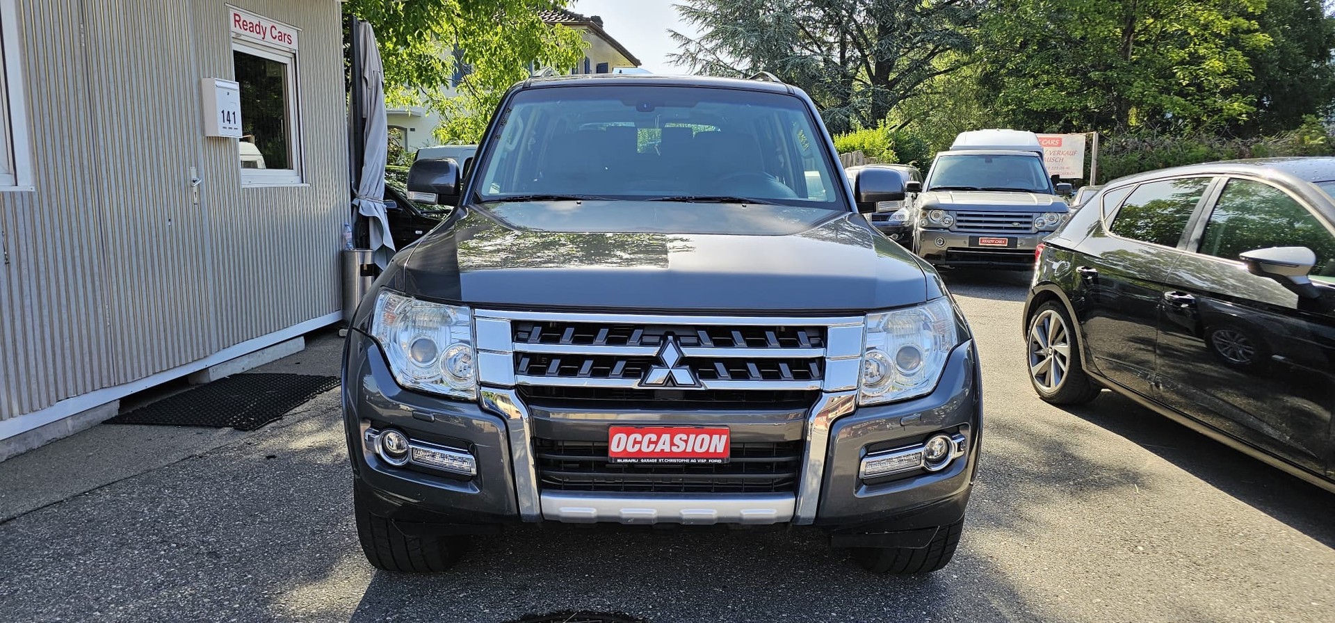 MITSUBISHI Pajero 3.2 DI-D Style Automatic