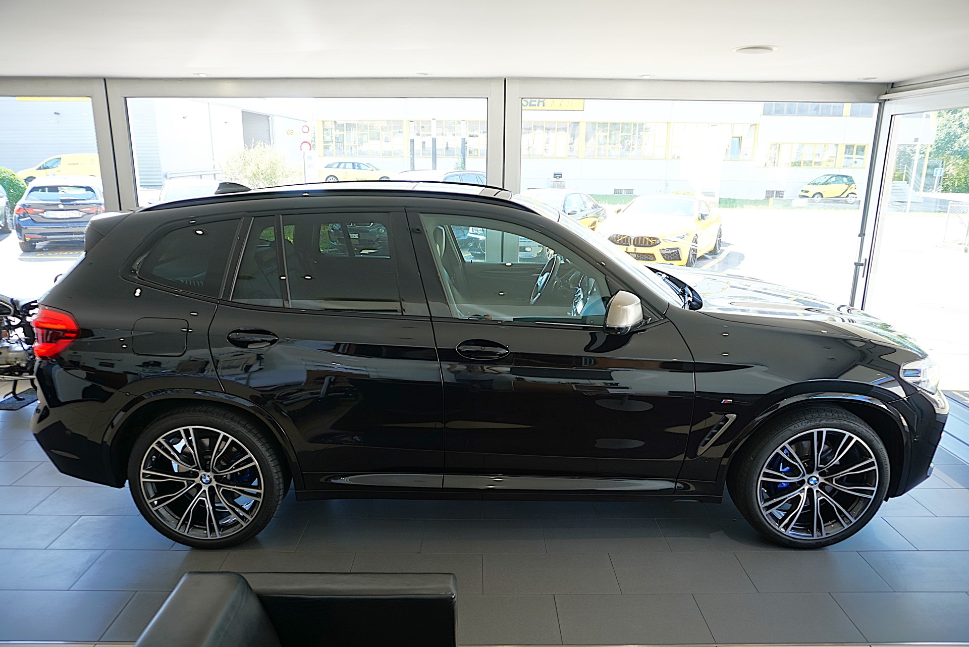 BMW X3 xDrive M40i Steptronic-showroom-element-3