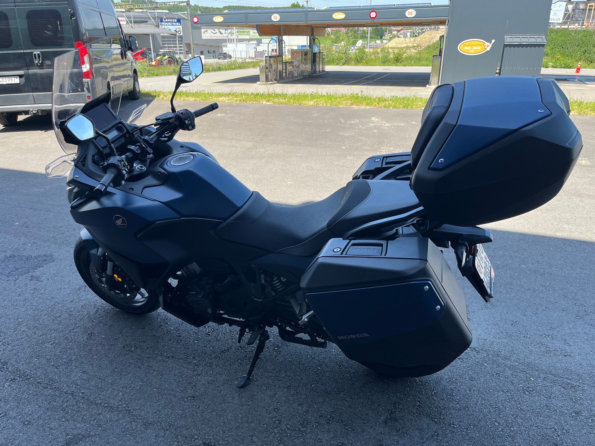 HONDA NT 1100 DCT-image-3