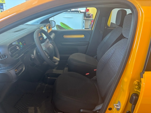 RENAULT Twingo E-Tech ELECTRIC Techno 80 Urban Range-image-11
