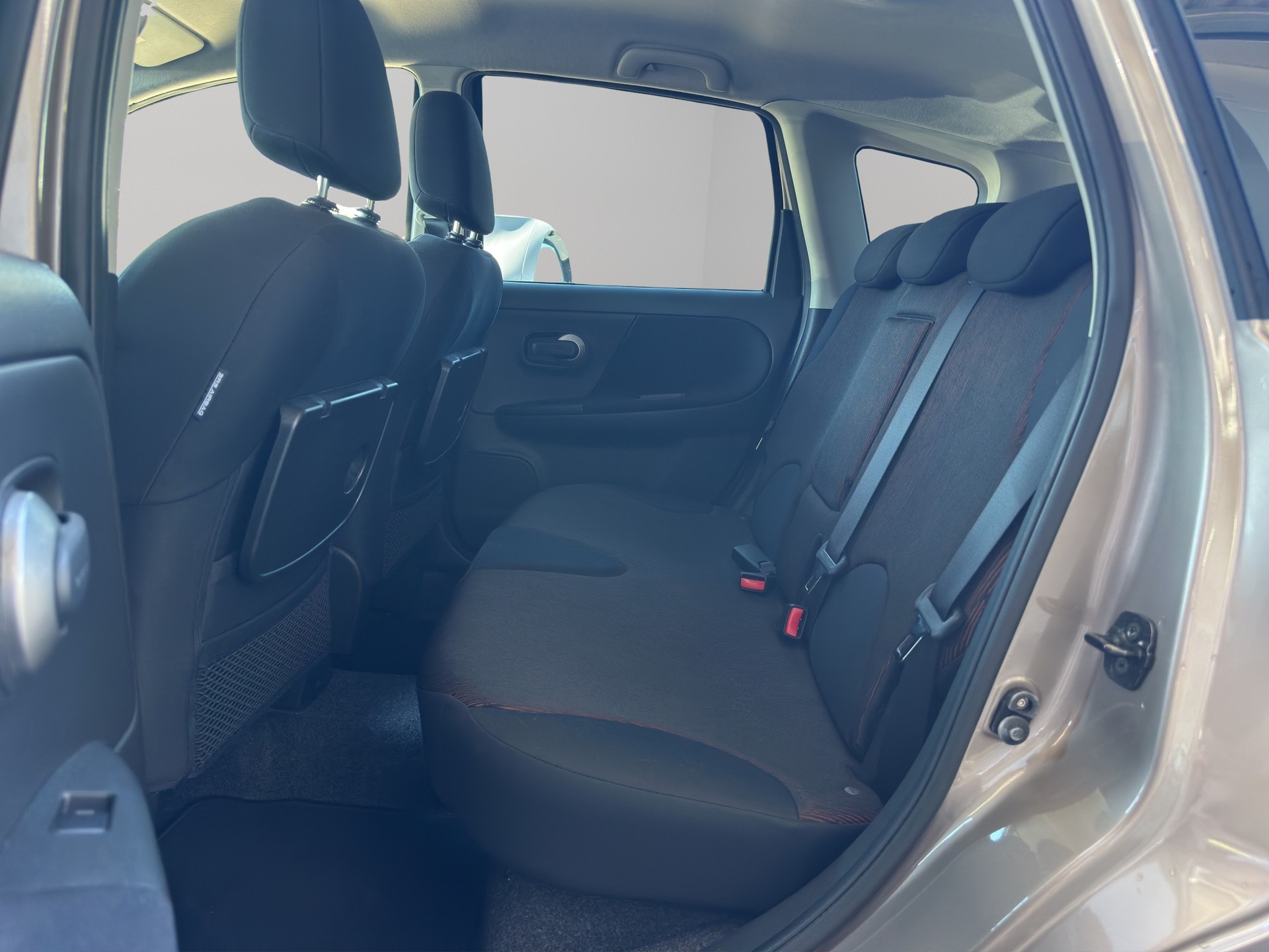 NISSAN Note 1.6 acenta Automatic-image-10