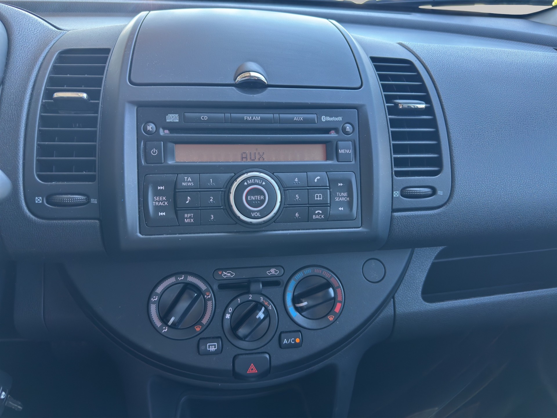 NISSAN Note 1.6 acenta Automatic-image-12