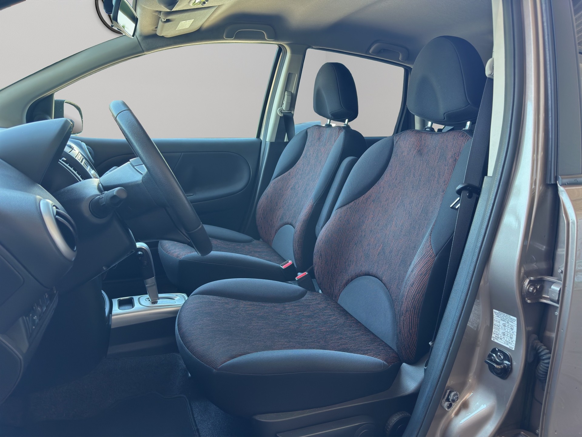 NISSAN Note 1.6 acenta Automatic-image-8