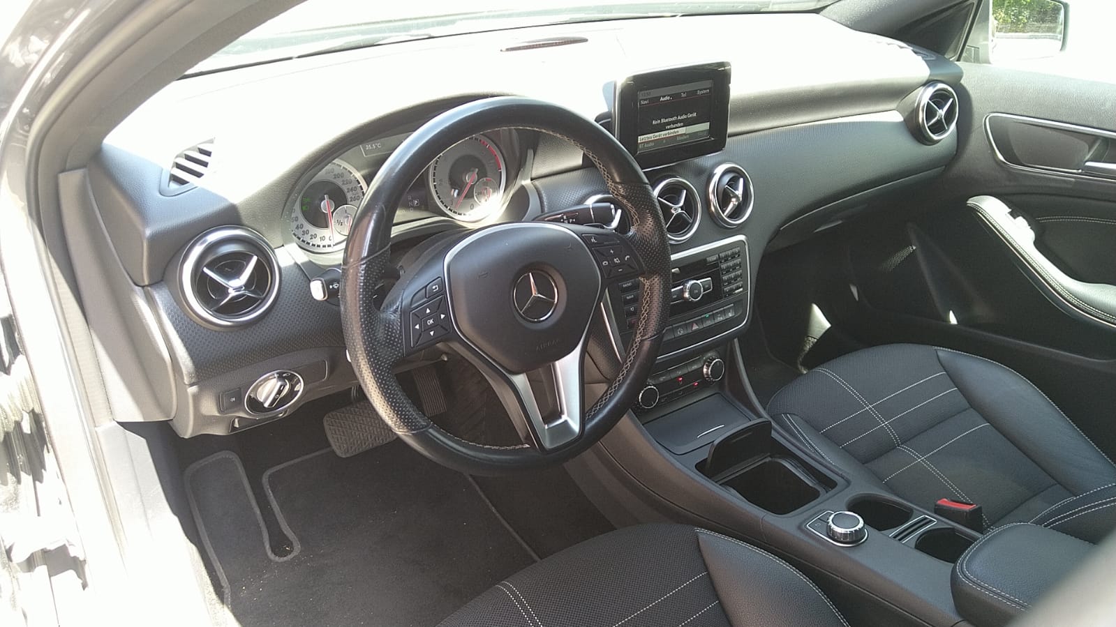 MERCEDES-BENZ A 200 CDI Style 4Matic 7G-DCT-image-7