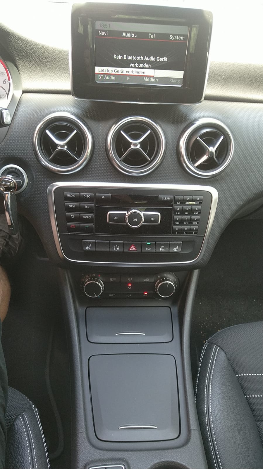 MERCEDES-BENZ A 200 CDI Style 4Matic 7G-DCT-image-8