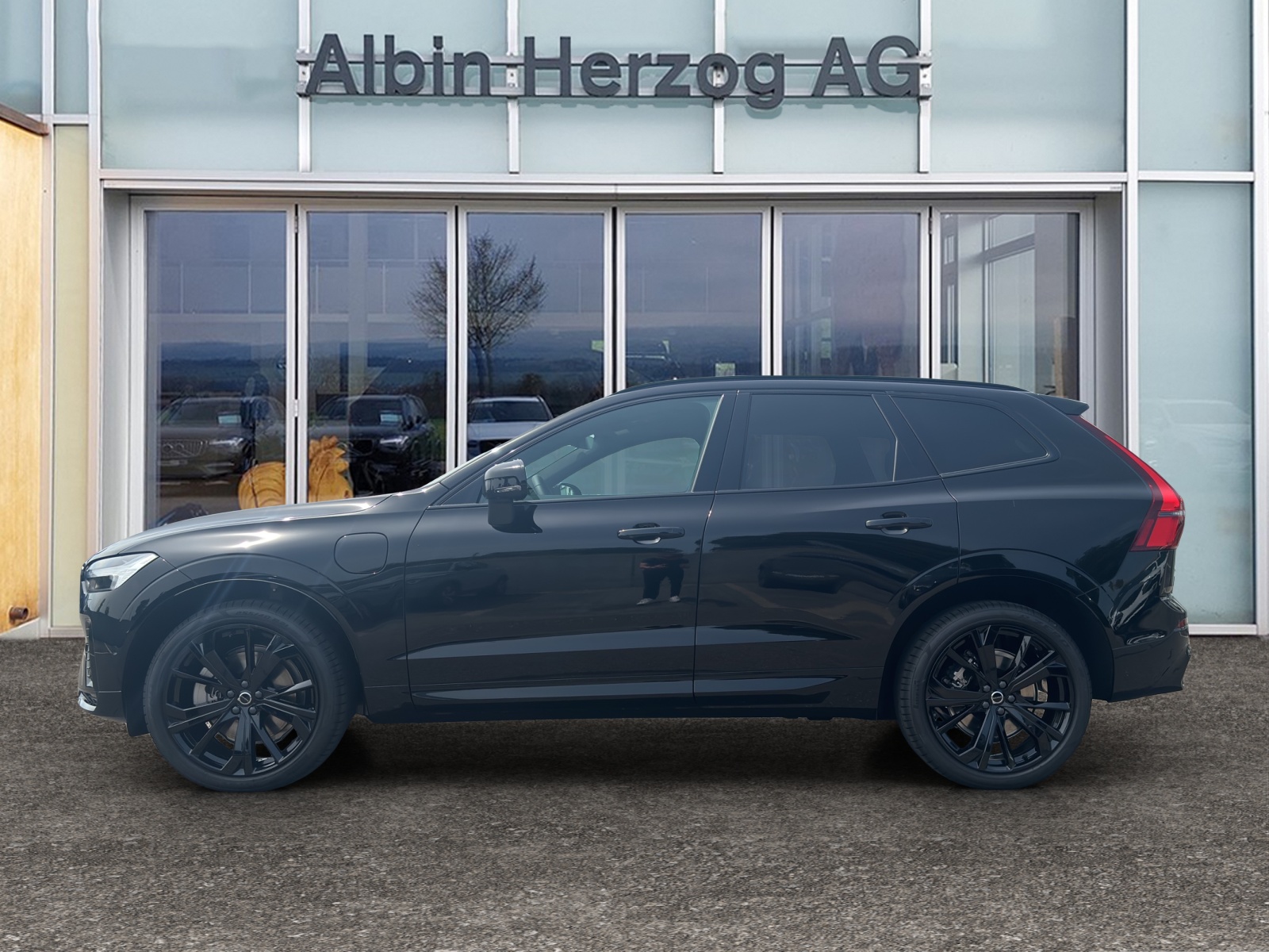 VOLVO XC60 2.0 T8 TE Black Edition eAWD-showroom-element-1