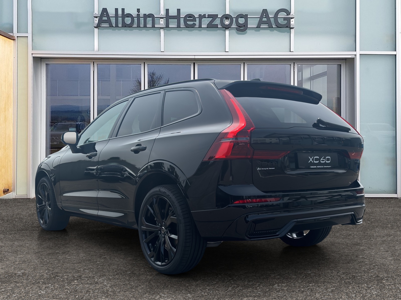 VOLVO XC60 2.0 T8 TE Black Edition eAWD-showroom-element-2