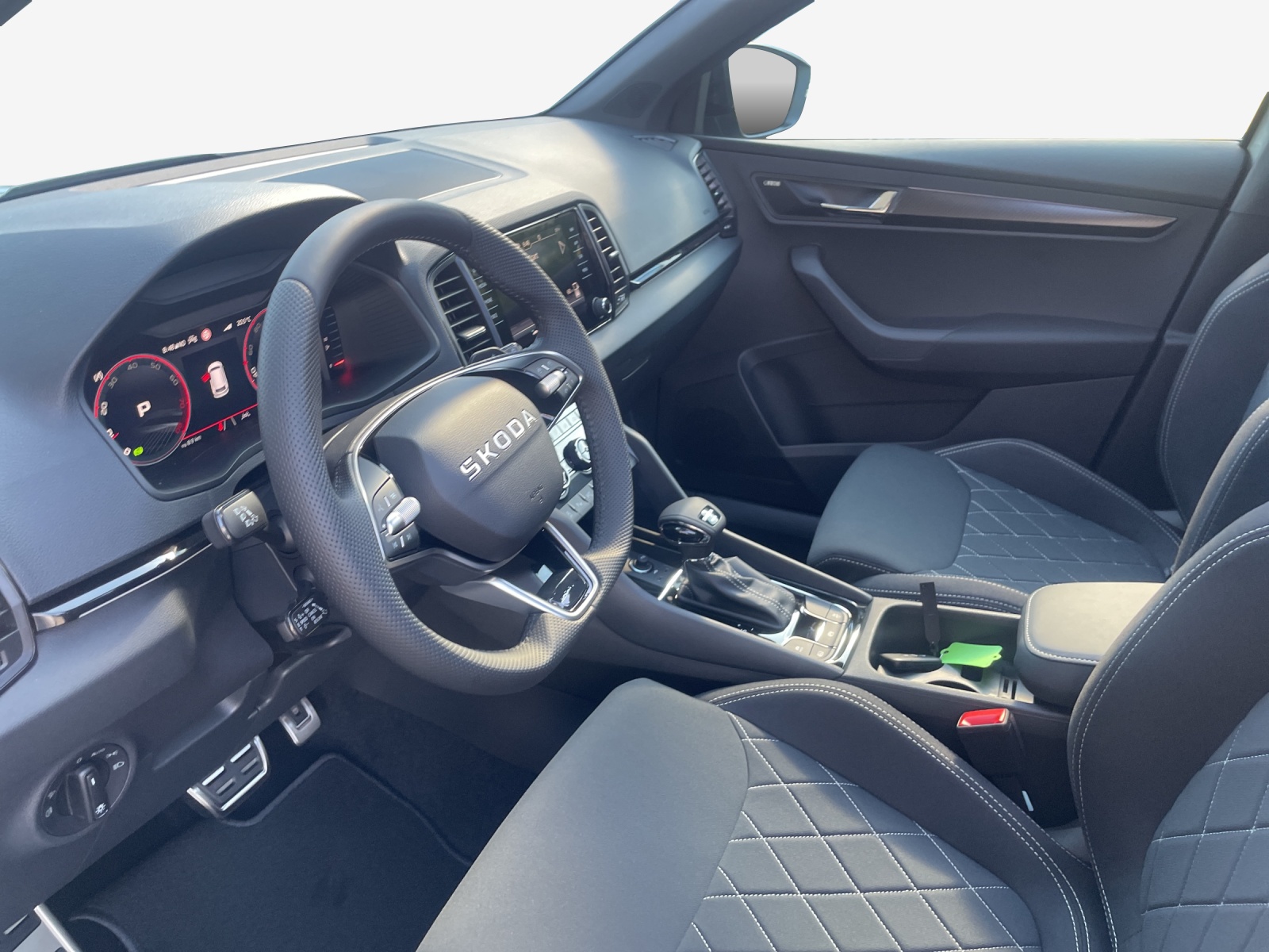 SKODA Karoq 2.0 TSI SportLine 4x4 DSG-image-15