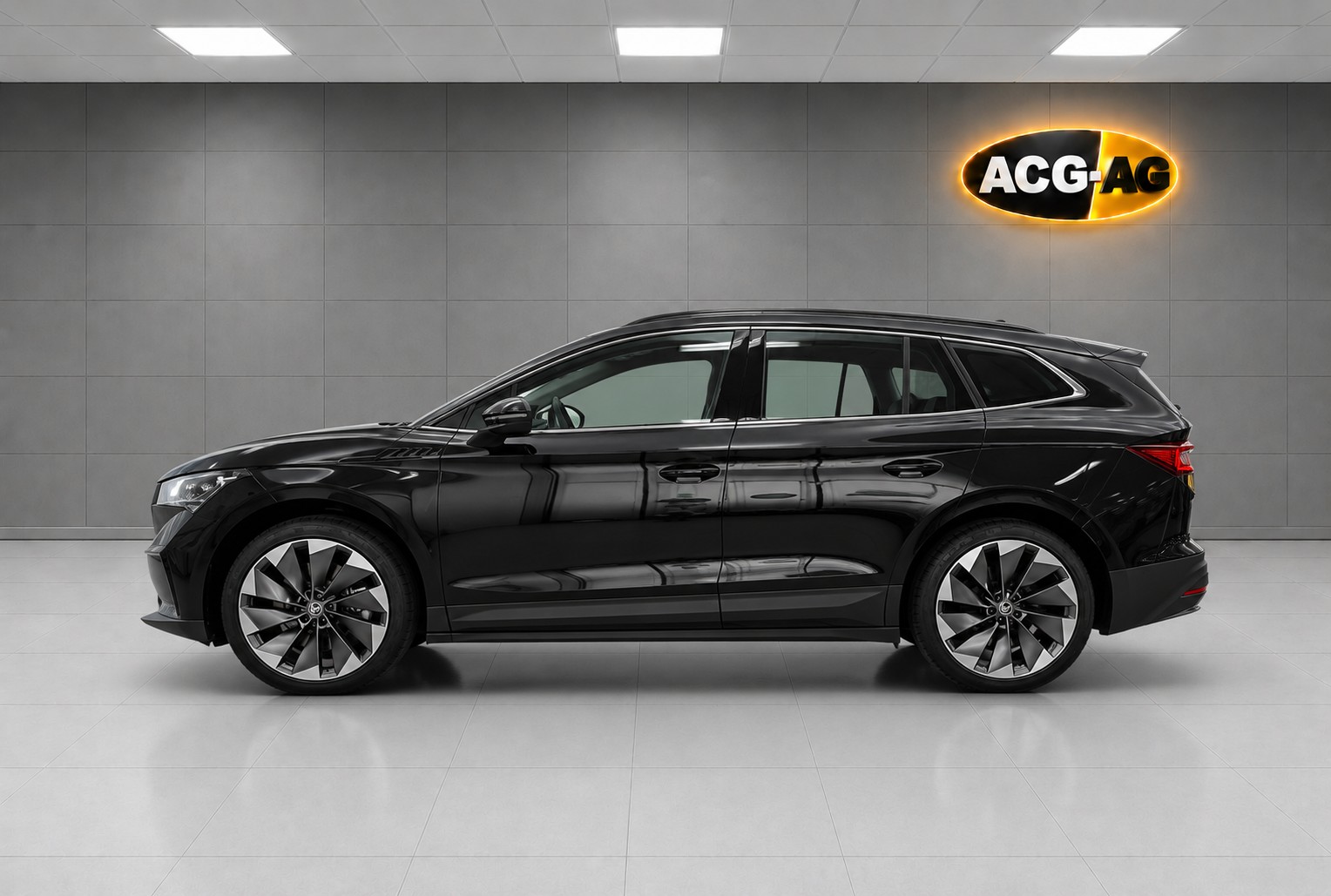 SKODA Enyaq iV 80 SportLine ** Voll-Leder ** Gr-Navi ** RF-Kamera ** Sitzmemory ** Anh-Kupplung ** Panorama-Glasdach ** Ab MFK **-showroom-element-3