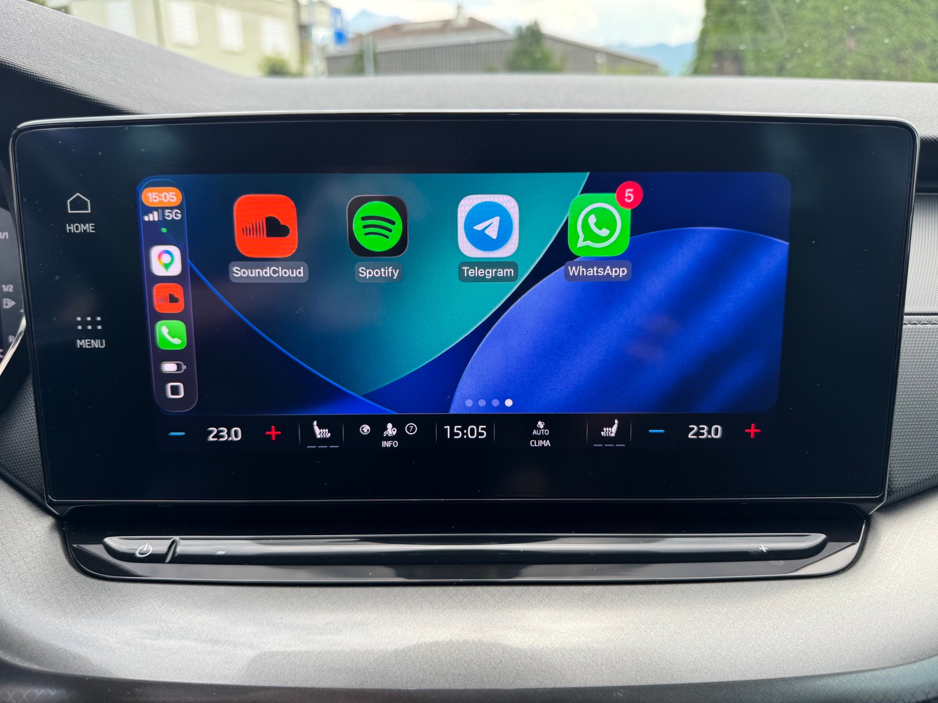 SKODA Octavia Combi 2.0 TDI DSG Ambition 4x4-image-19