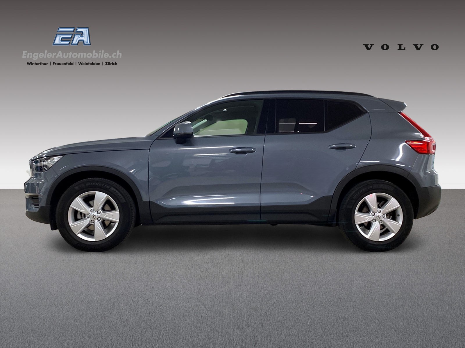 VOLVO XC40 1.5 T2 XCITE-showroom-element-2