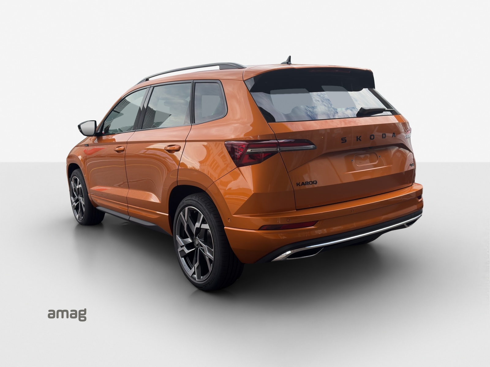 SKODA Karoq 2.0 TSI SportLine 4x4 DSG-showroom-element-2