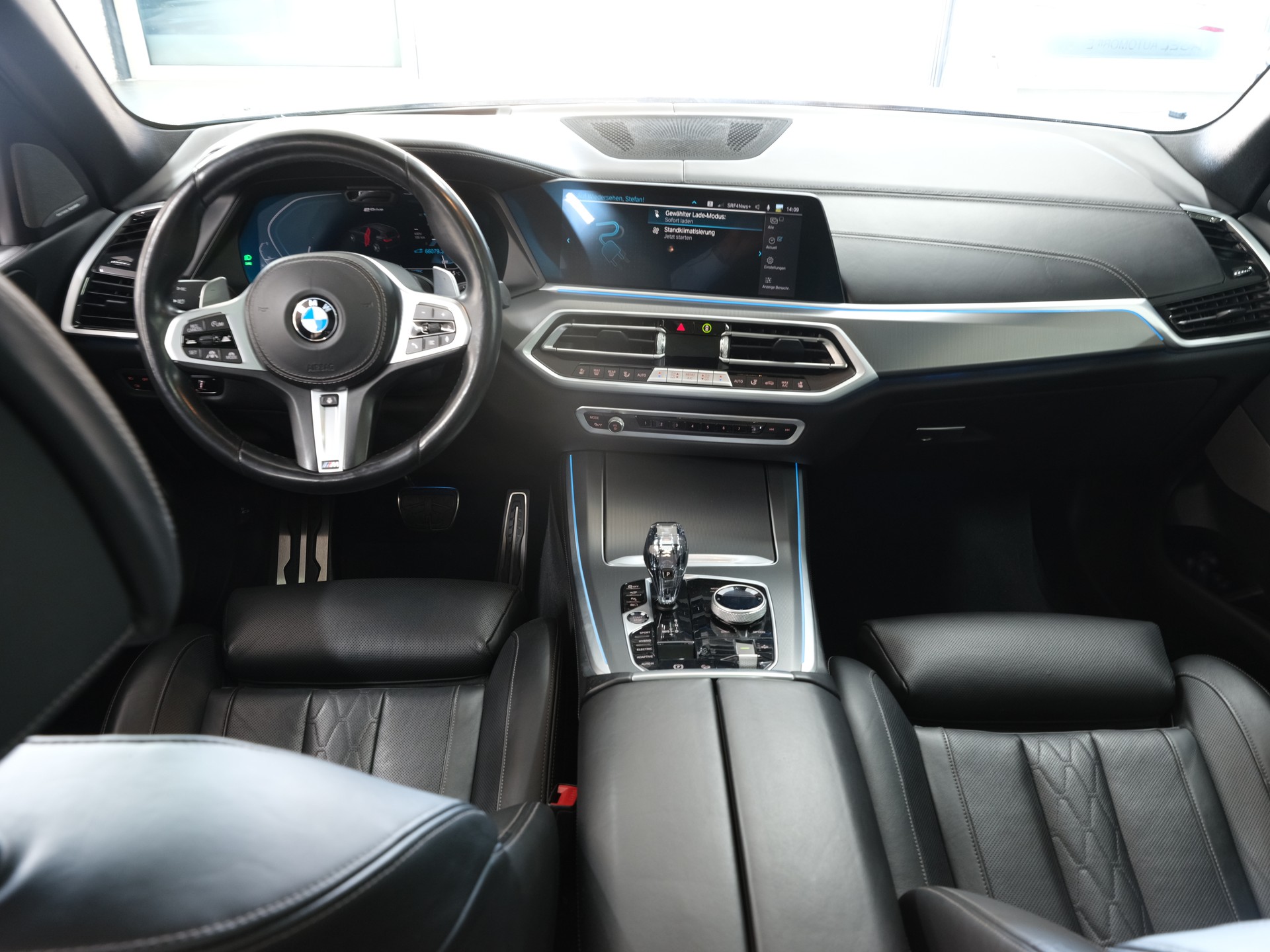 BMW X5 xDrive45e M Sport Steptronic *Panorama* *360 Kamera* *Live Cockpit*-image-22