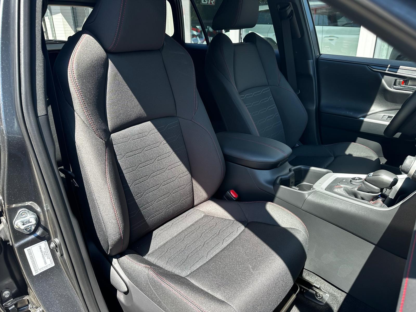 TOYOTA RAV4 2.5 Plug-In-Hybrid Trend-image-14