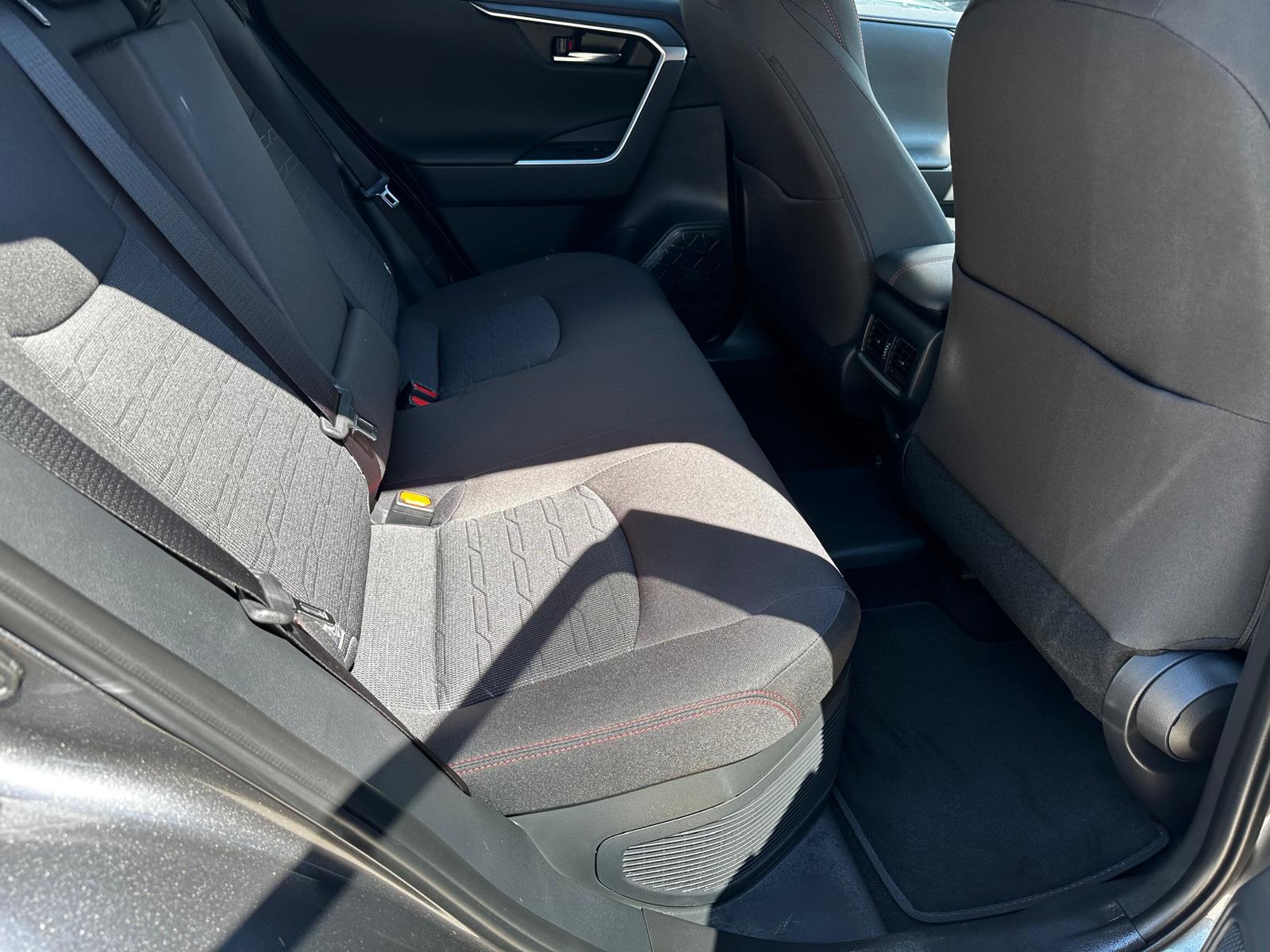 TOYOTA RAV4 2.5 Plug-In-Hybrid Trend-image-11