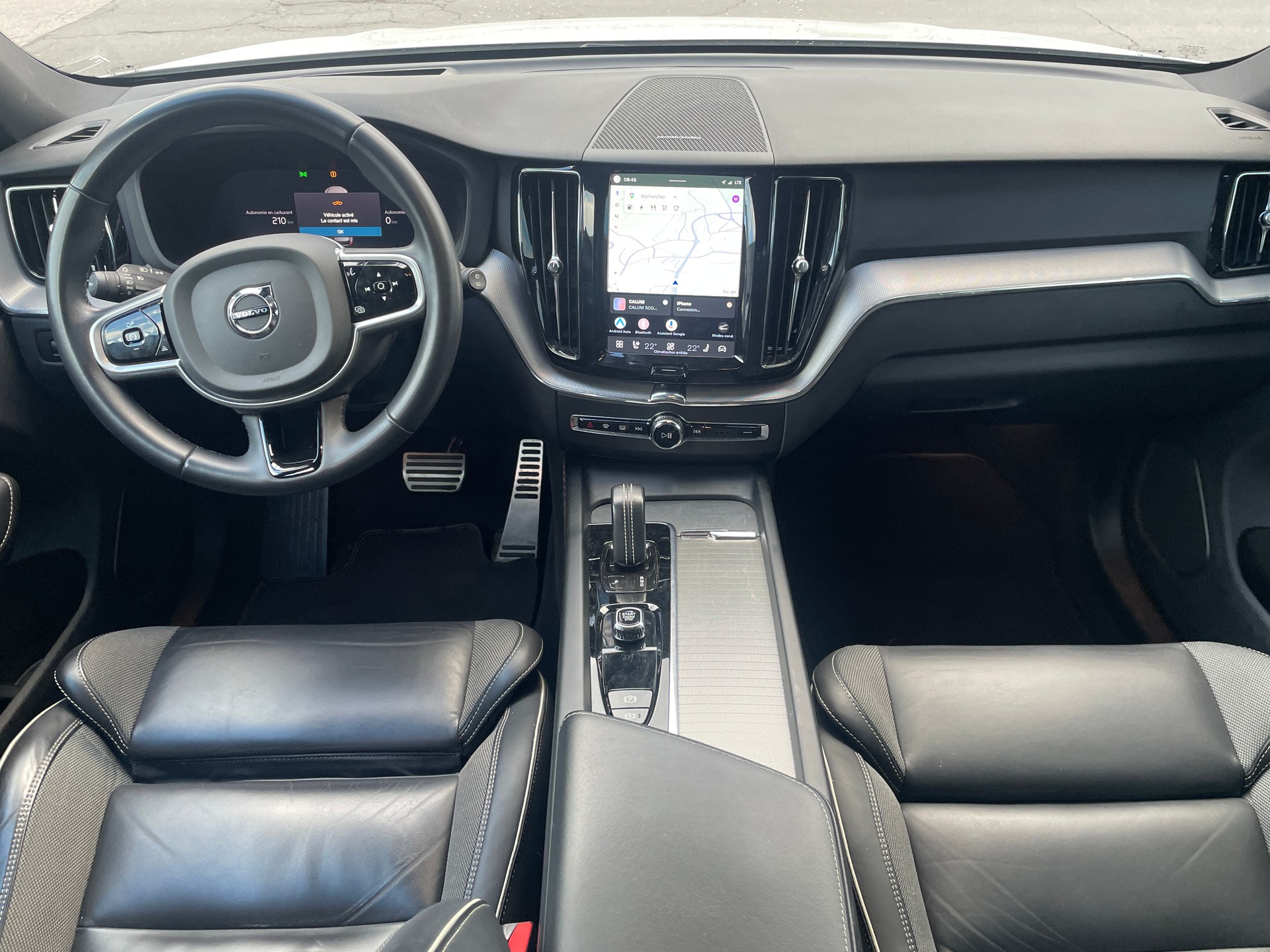 VOLVO XC60 T6 eAWD R-Design Geartronic-image-10