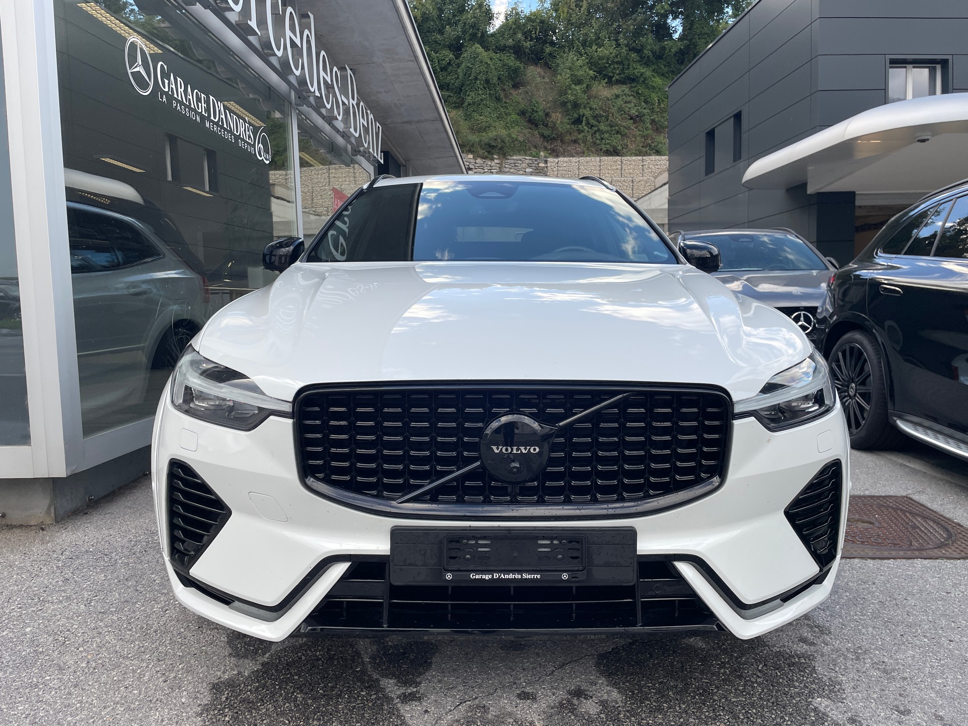 VOLVO XC60 T6 eAWD R-Design Geartronic-showroom-element-1