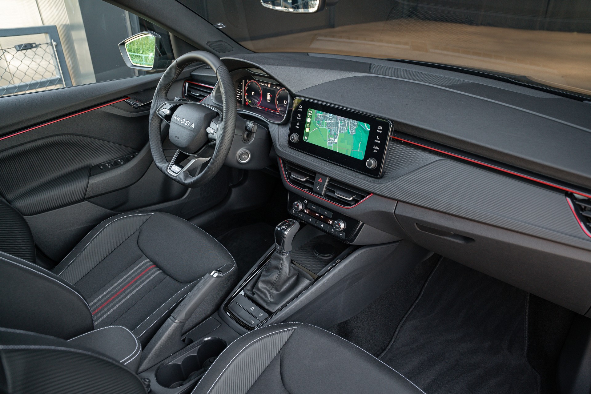 SKODA Scala 1.5 TSI Monte Carlo DSG-image-13