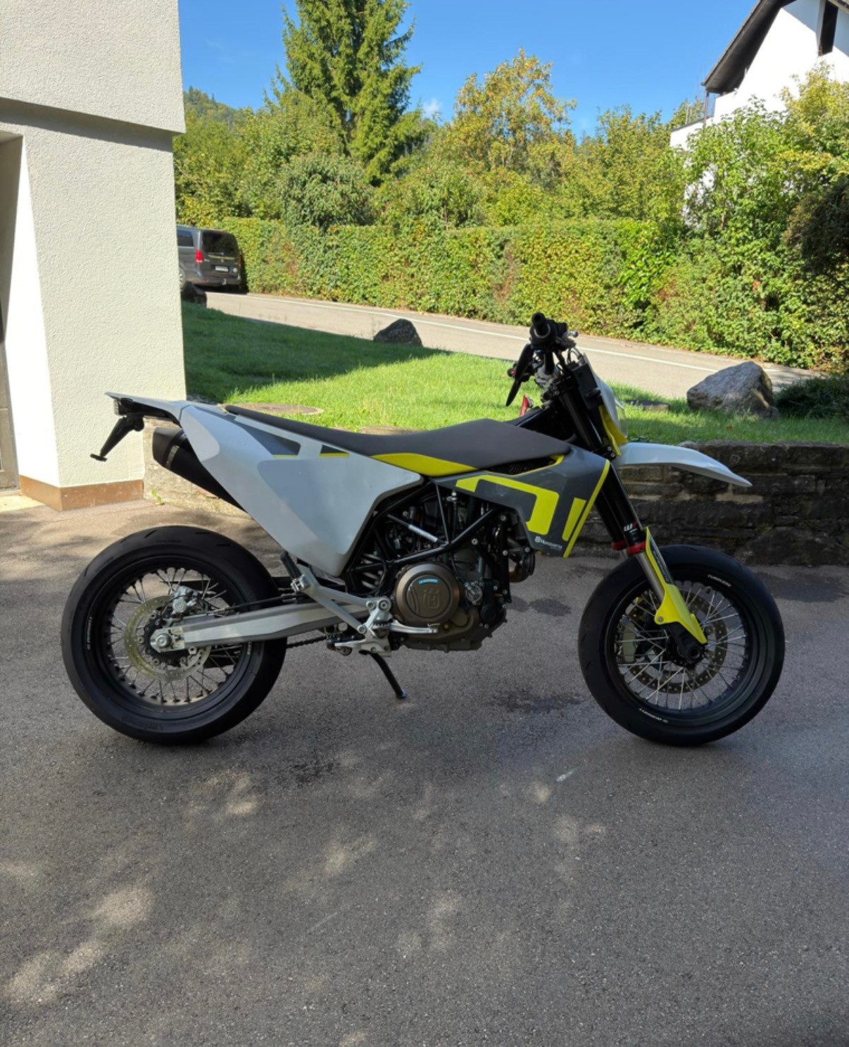HUSQVARNA 701 Supermoto (35kW)-image-0