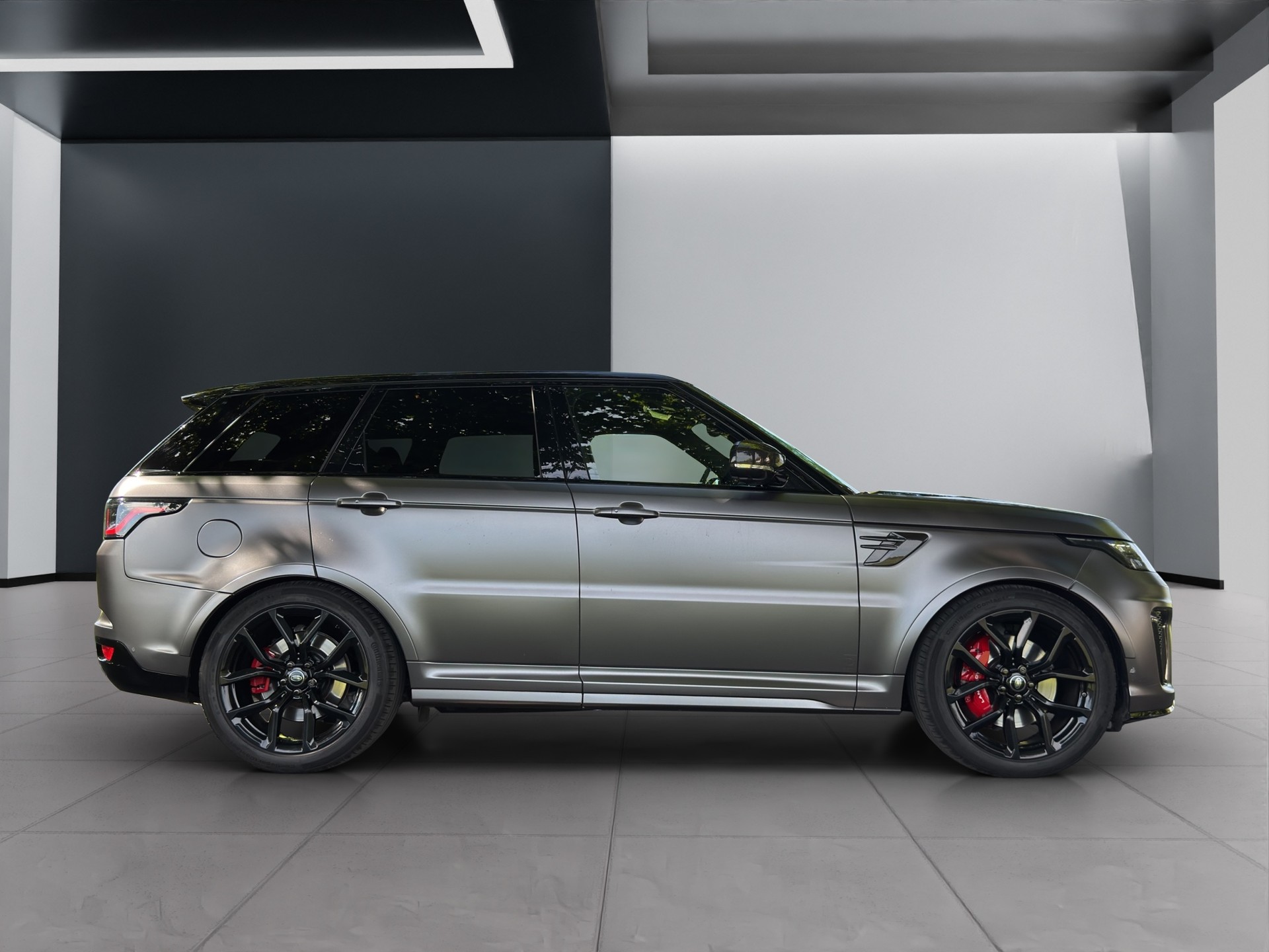 LAND ROVER Range Rover Sport 5.0 V8 S/C SVR Automatic-showroom-element-2