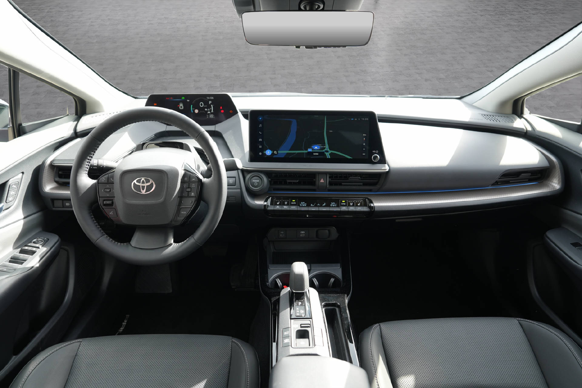 TOYOTA Prius 2.0 Plug-In-Hybrid Style-image-4