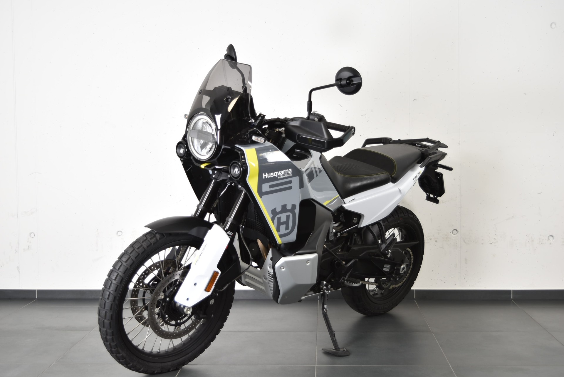 HUSQVARNA NORDEN 901-showroom-element-1