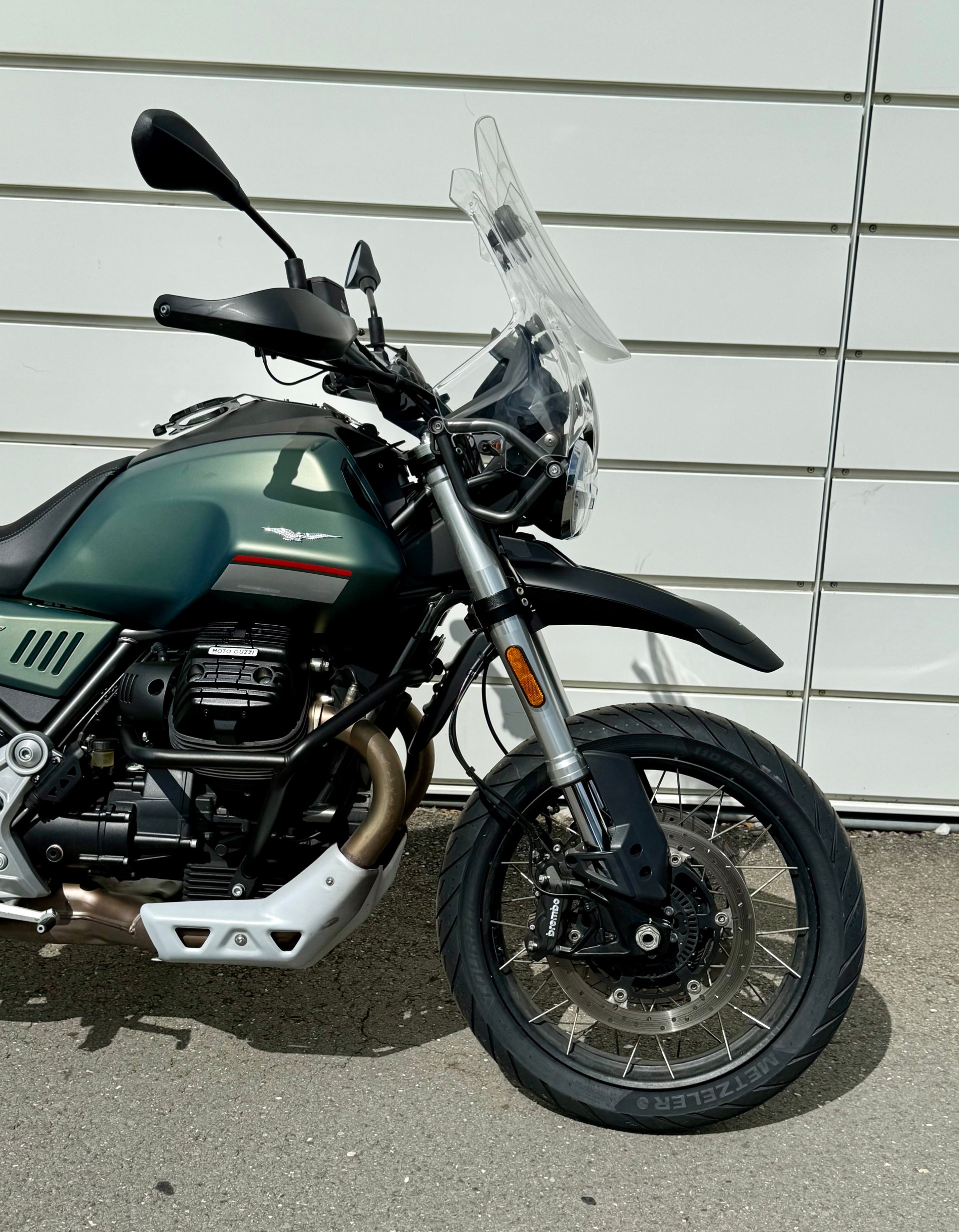 MOTO GUZZI V85 TT-image-3
