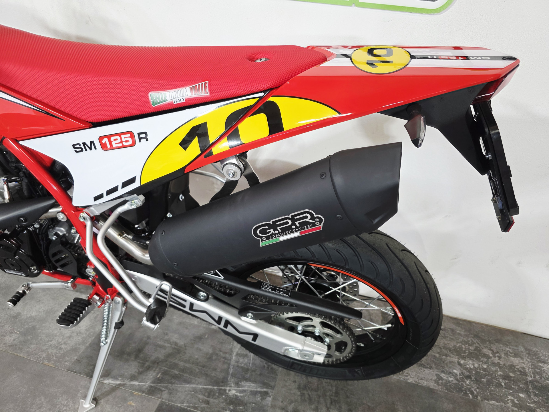SWM SM 125 R-image-3