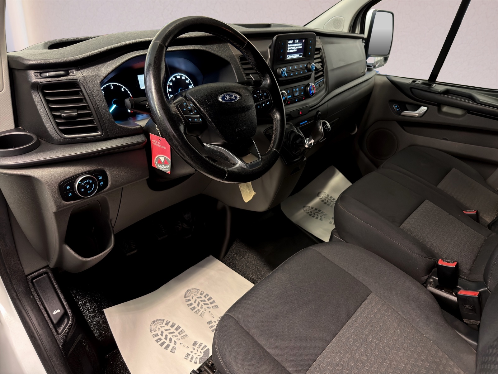 FORD Transit Custom 320 L1H1 Ambiente-showroom-element-3