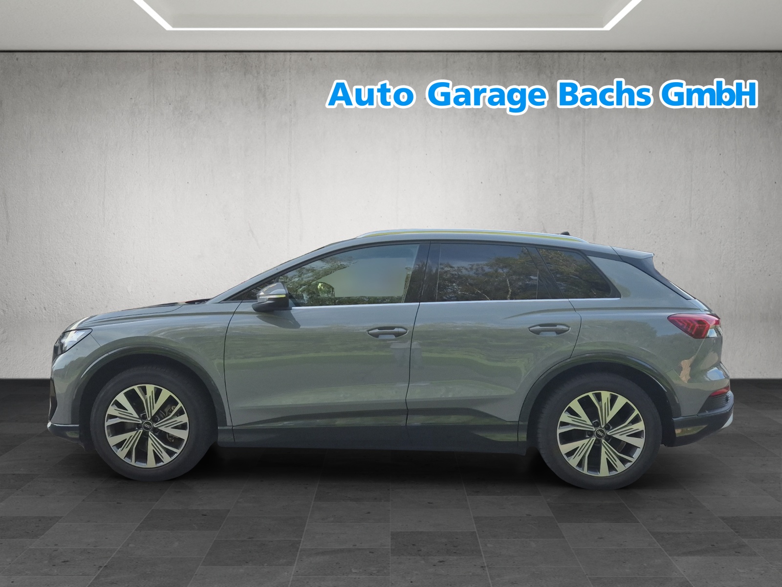 AUDI Q4 e-tron 40-showroom-element-3