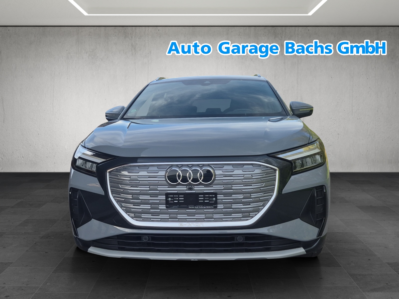 AUDI Q4 e-tron 40-showroom-element-2