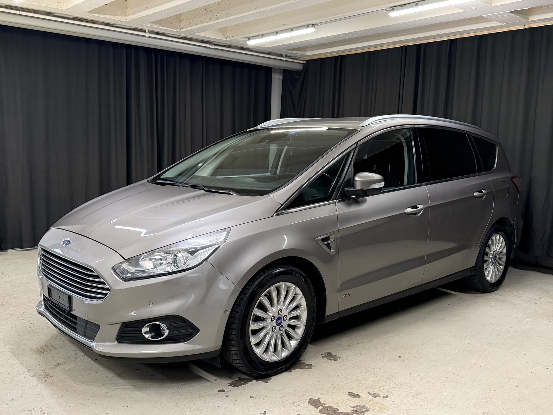 FORD S-Max 2.0 TDCi Titanium AWD PowerShift