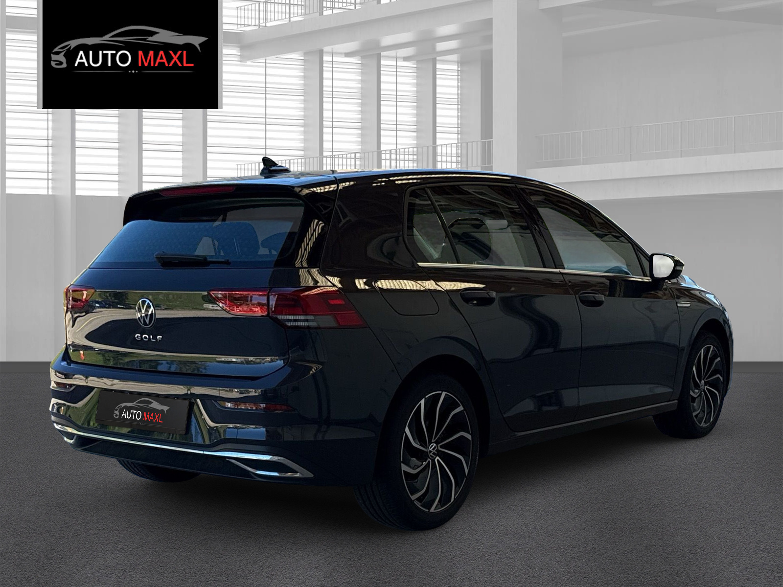 VW Golf 2.0 TSI Style DSG-showroom-element-2