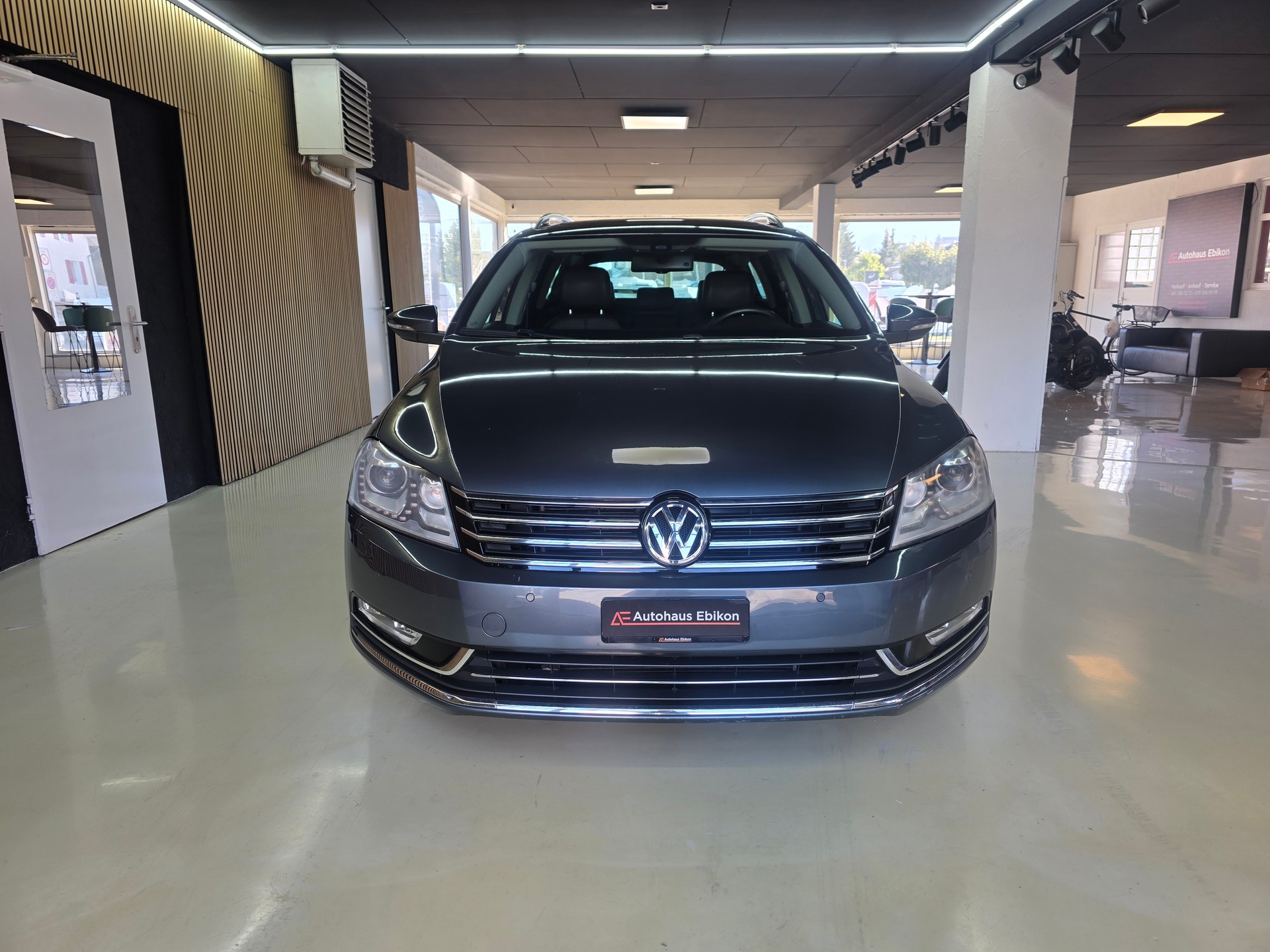 VW Passat Variant 2.0 TDI BMT Highline 4MDSG-showroom-element-1