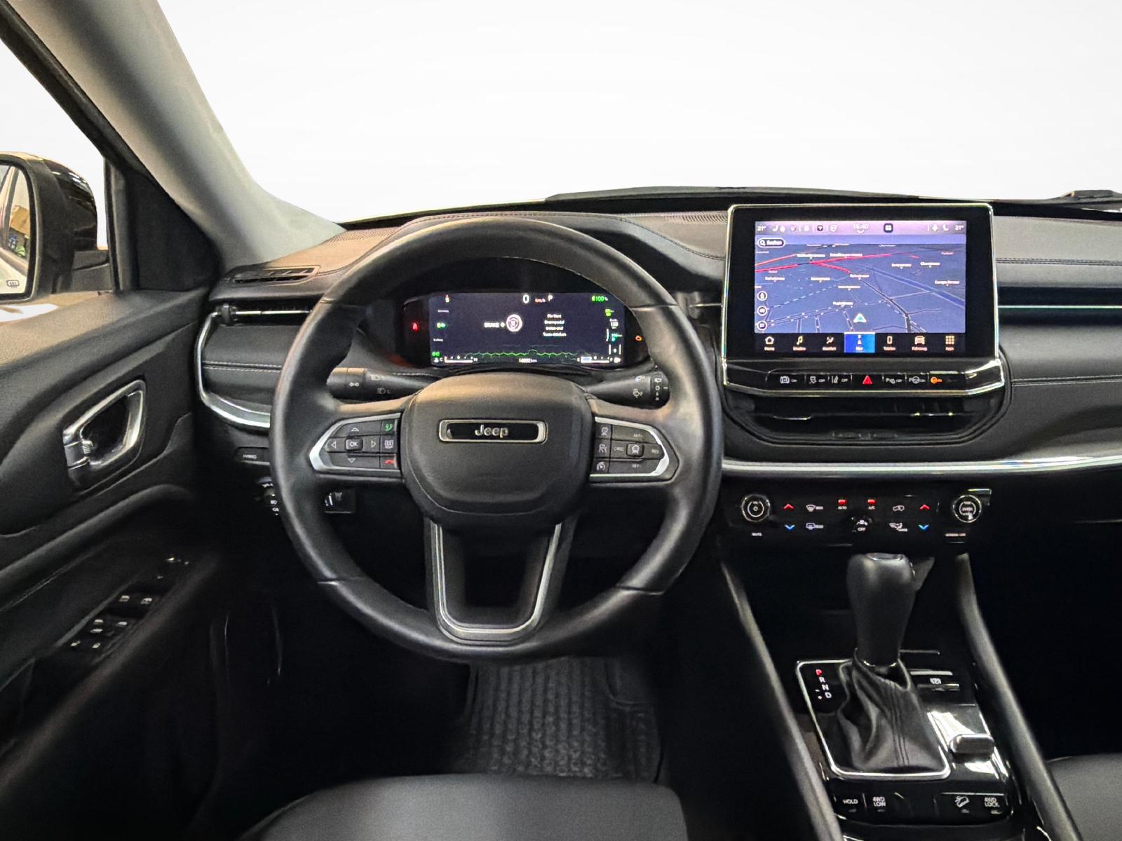 JEEP Compass 1.3 S 4xe-image-13