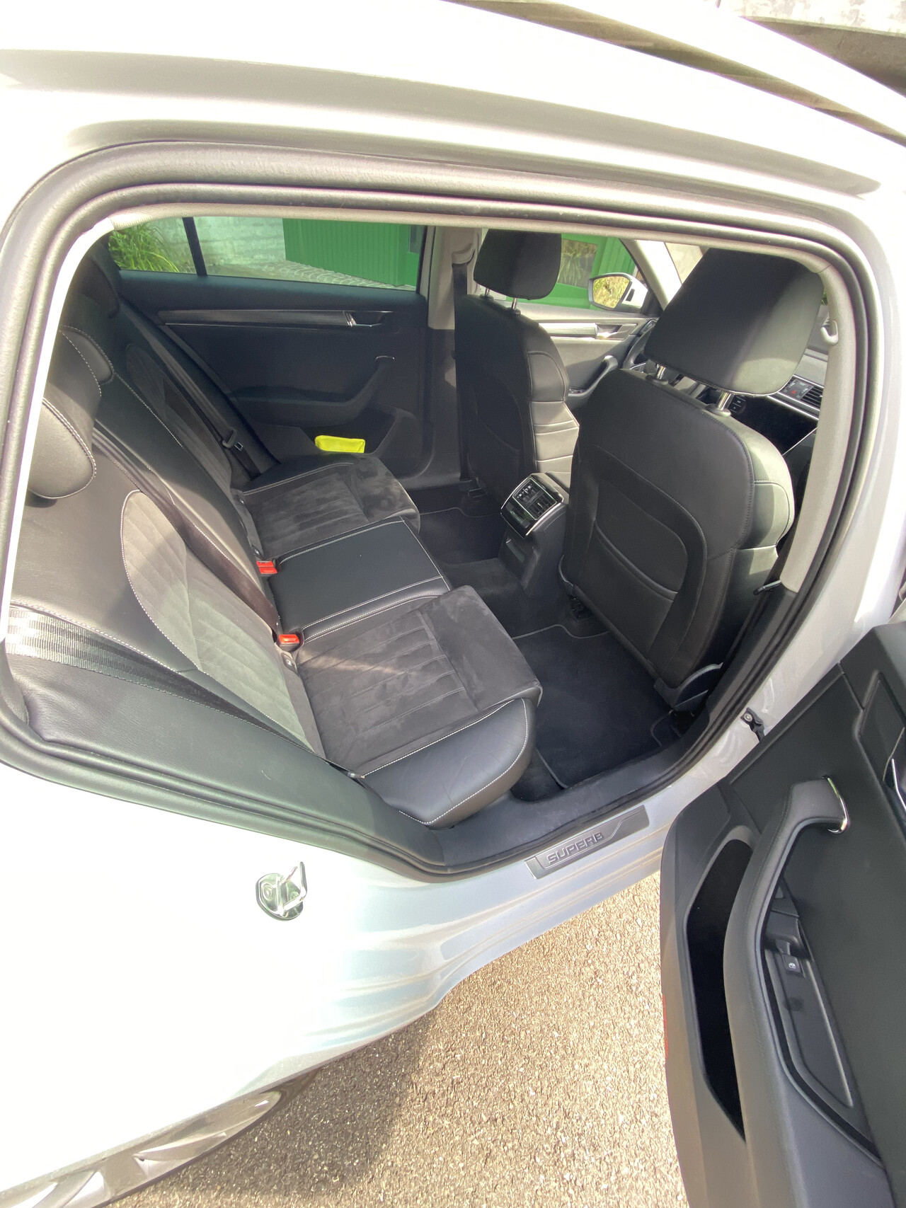 SKODA 1.4 TSI PHEV Style DSG-image-5