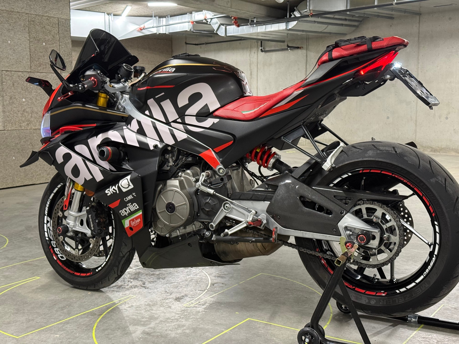 APRILIA RS 660-image-3