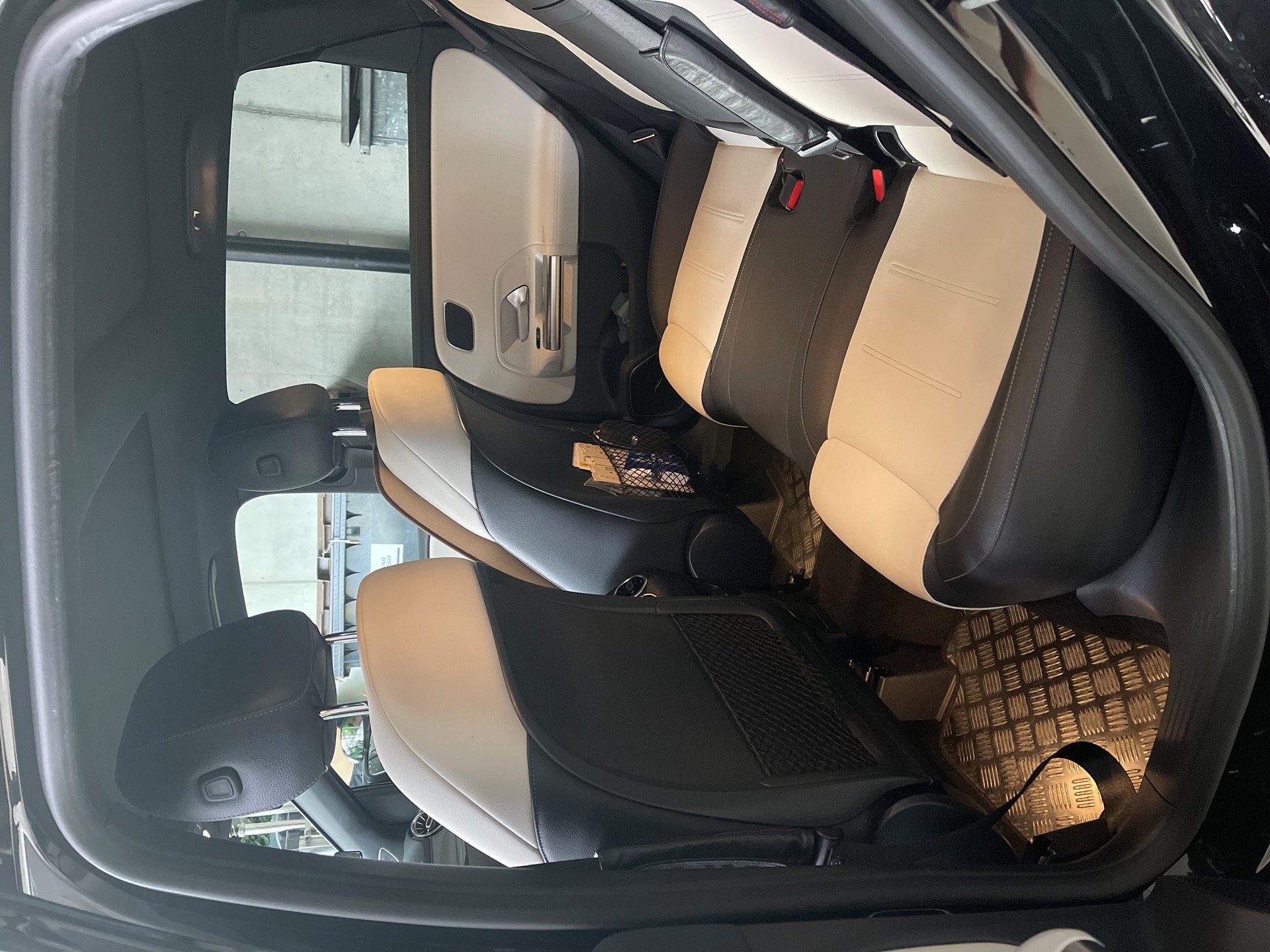 MERCEDES-BENZ B 200 AMG Line 7G-DCT-image-5